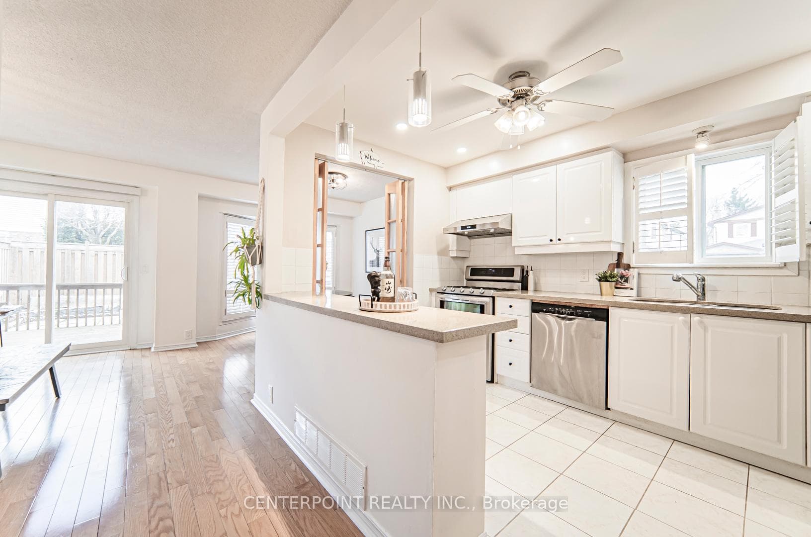 84 Raleigh Crescent photo 12