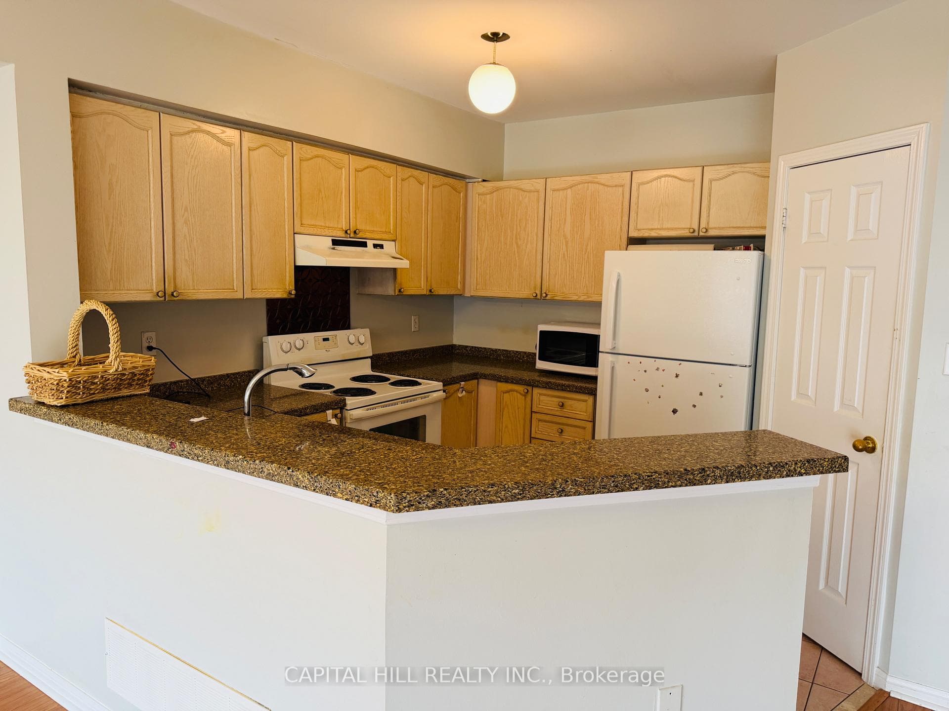 5959 Stonebriar Crescent photo 3