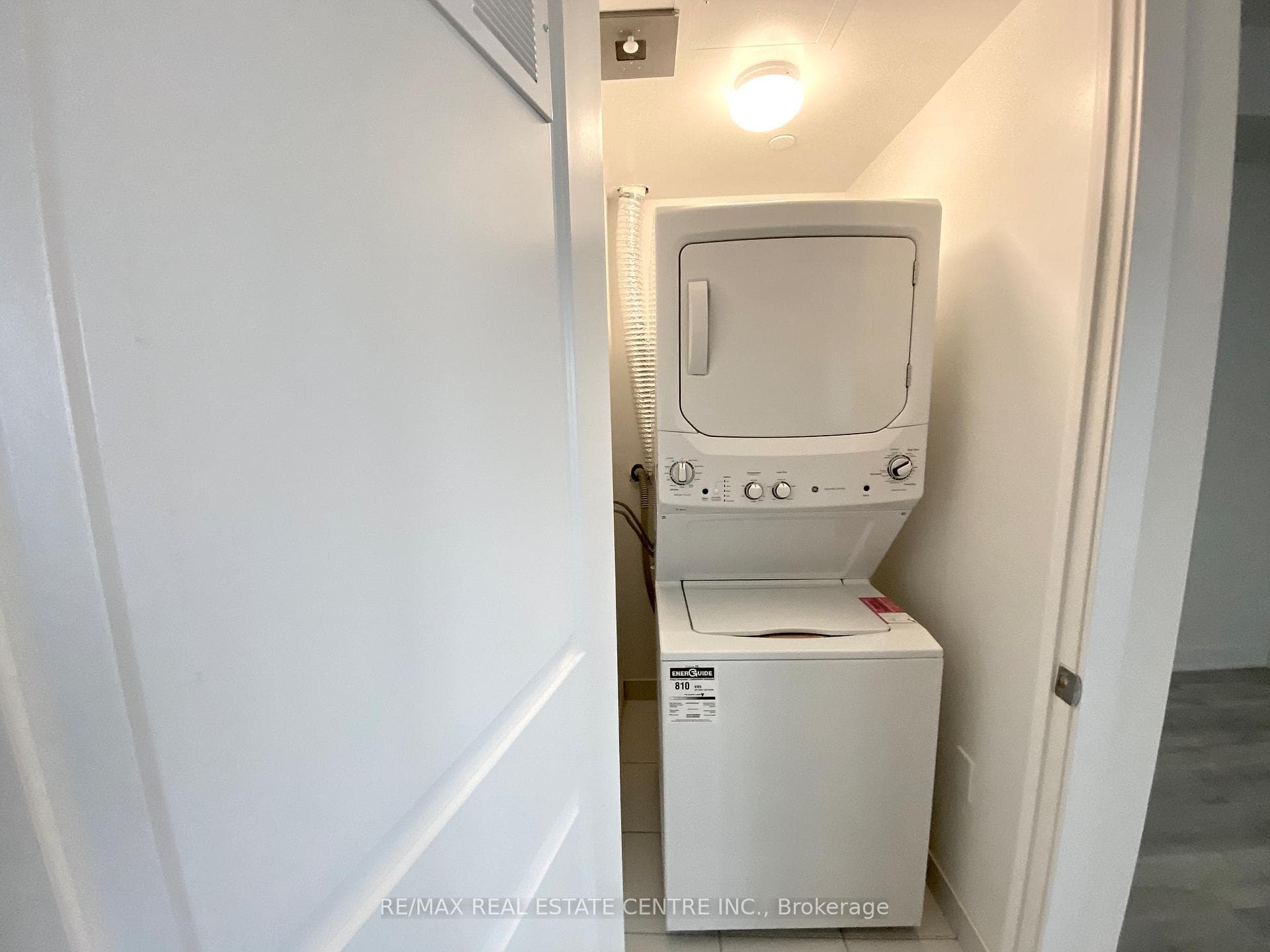 4699 Glen Erin Drive Unit 607 photo 12