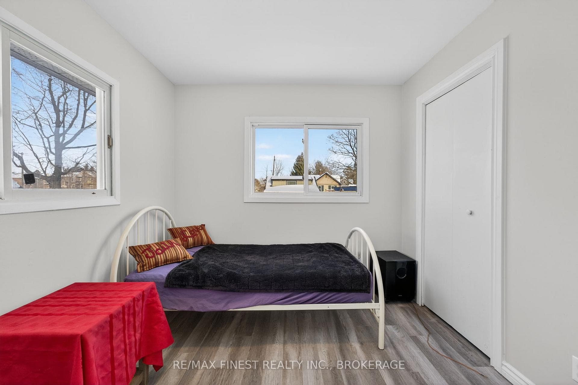 195 VICTORIA Avenue photo 15