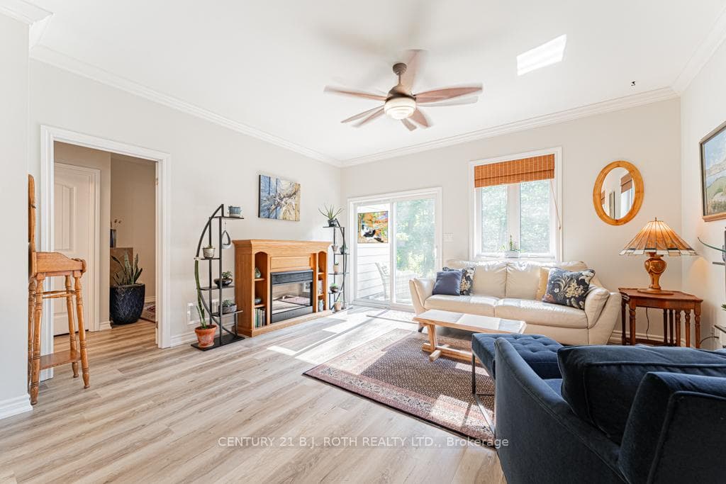 39 Riverwalk Drive photo 11