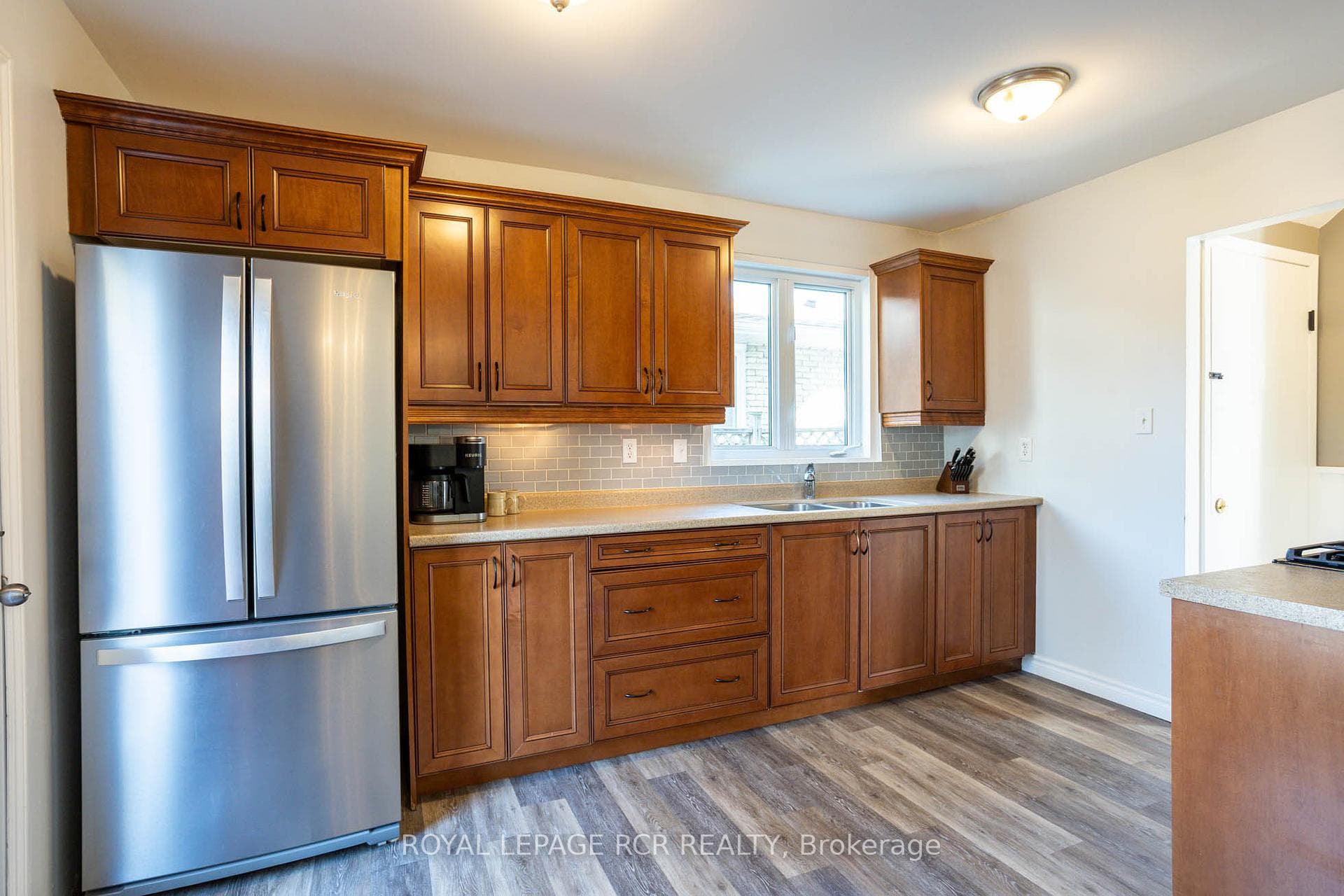 41 Cardwell Street photo 9