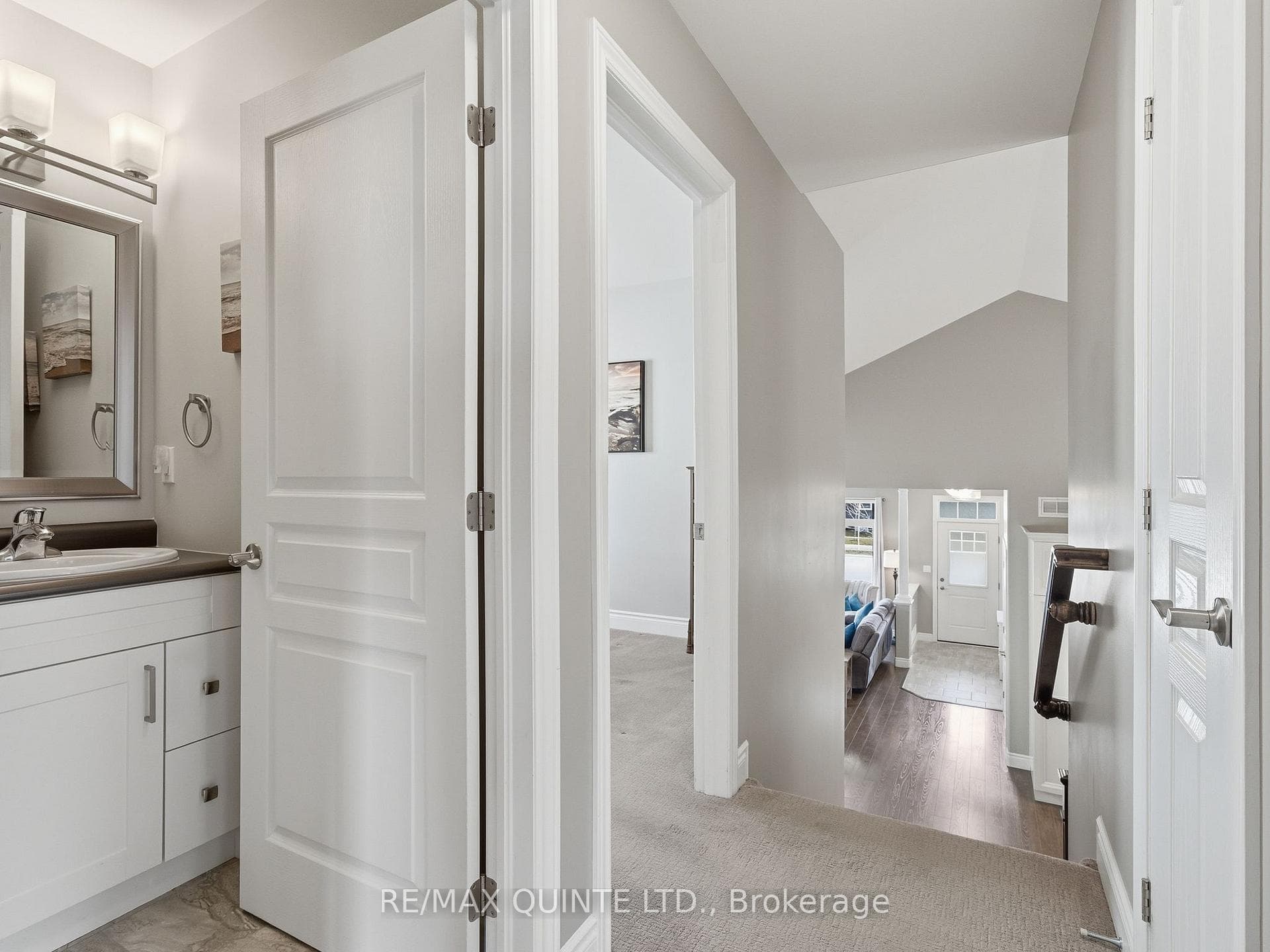 18 Deacon Place photo 26