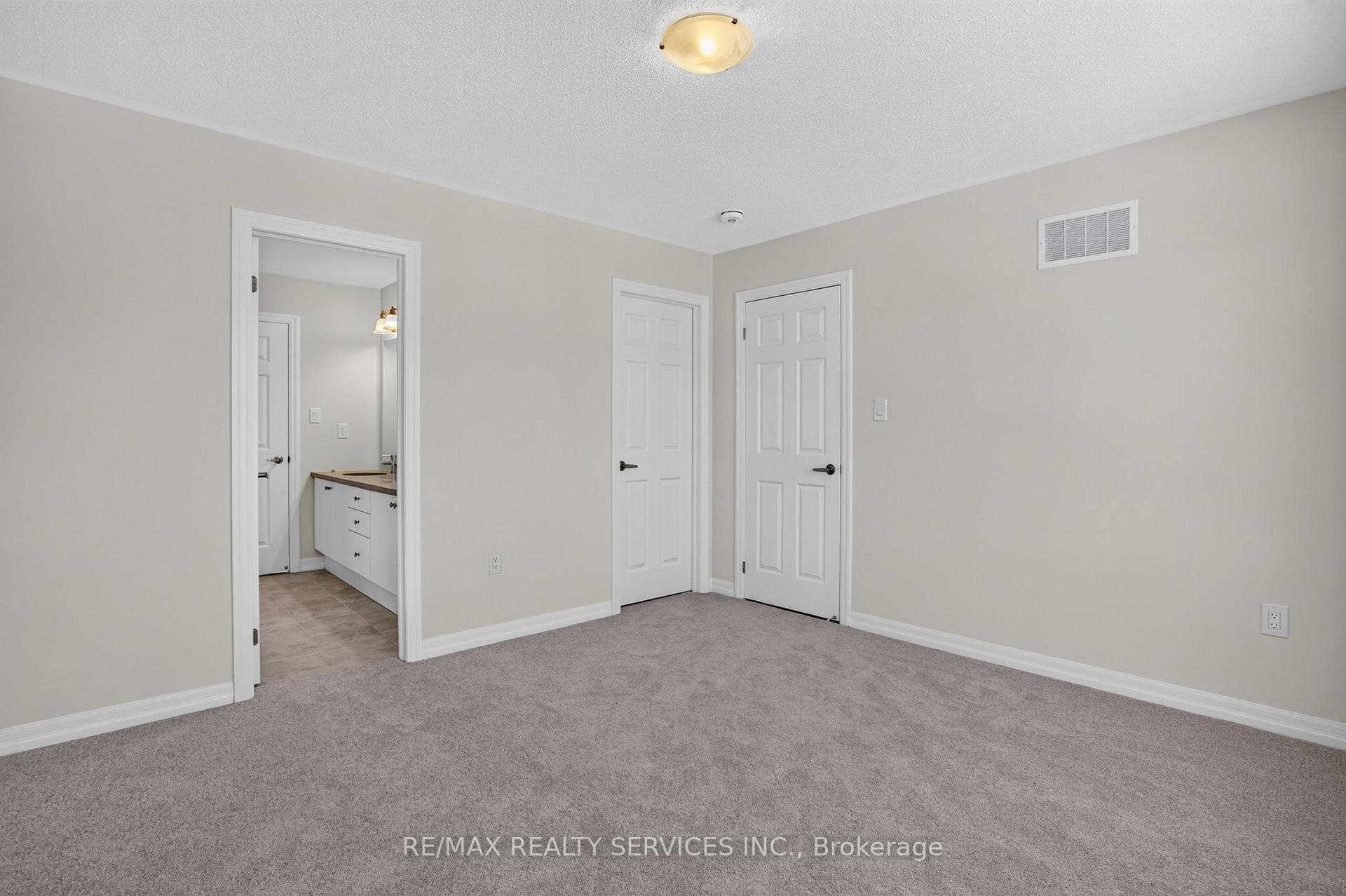 244 Warden Street photo 45