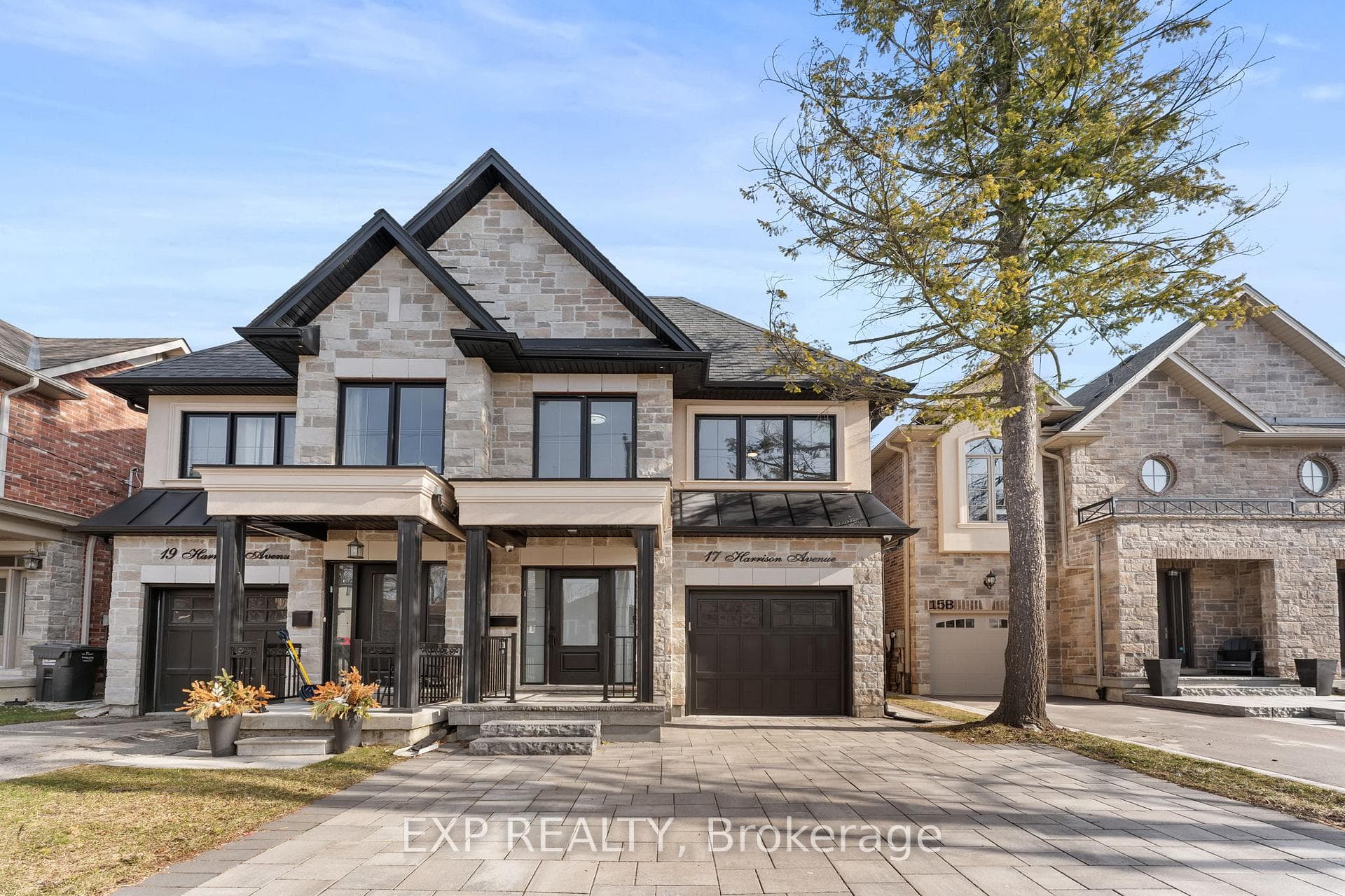 17 Harrison Avenue photo 2