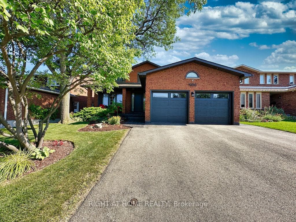 1986 Roy Ivor Crescent photo 1