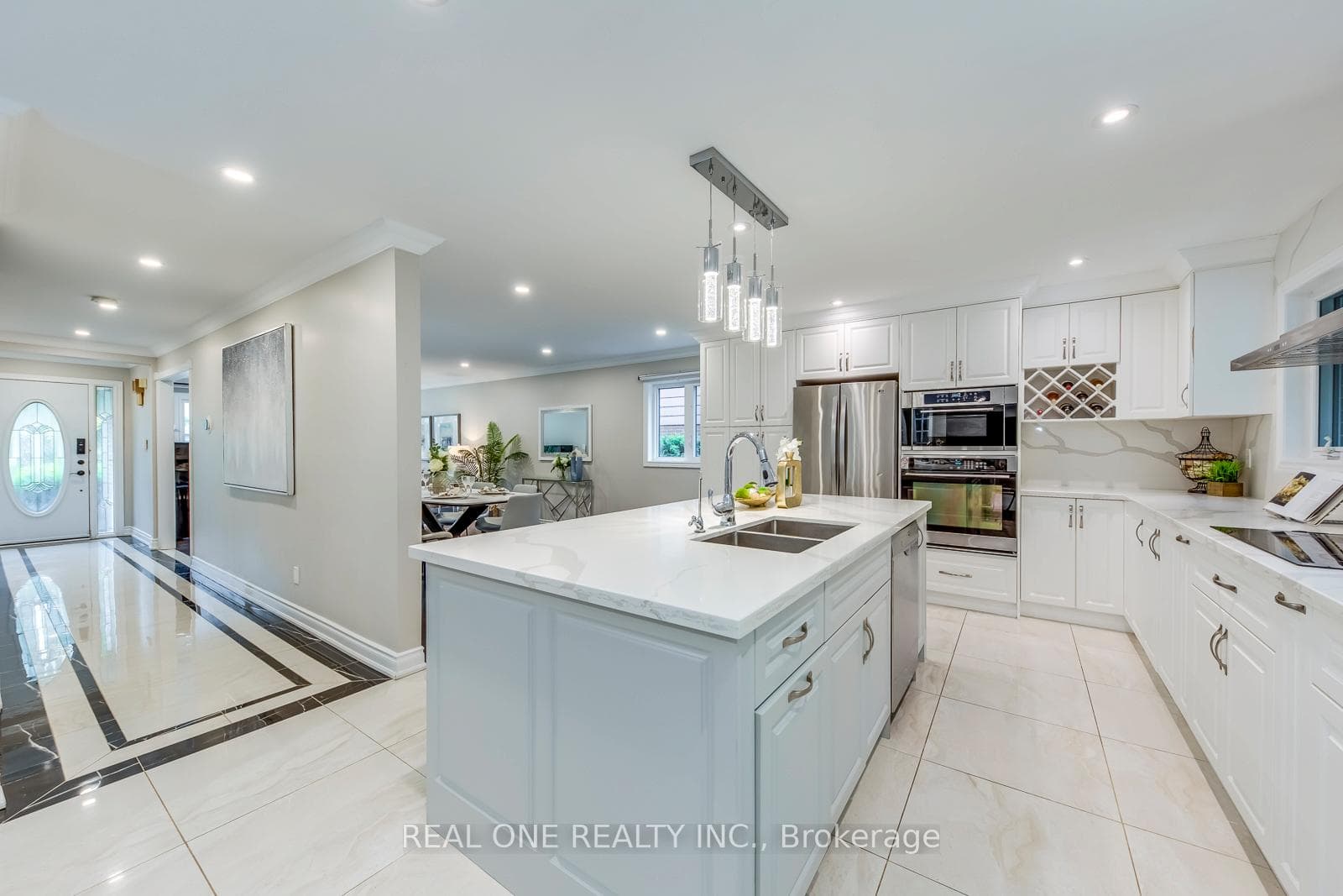58 Cobblestone Drive photo 12