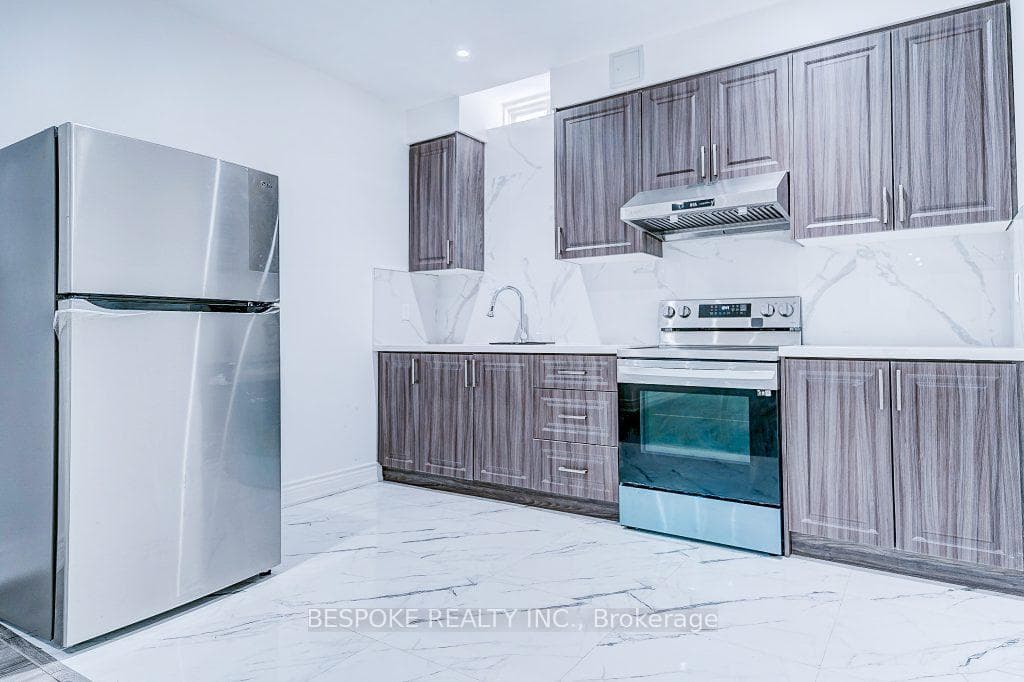 2550 Snow Knight Drive Unit Bsmt photo 7