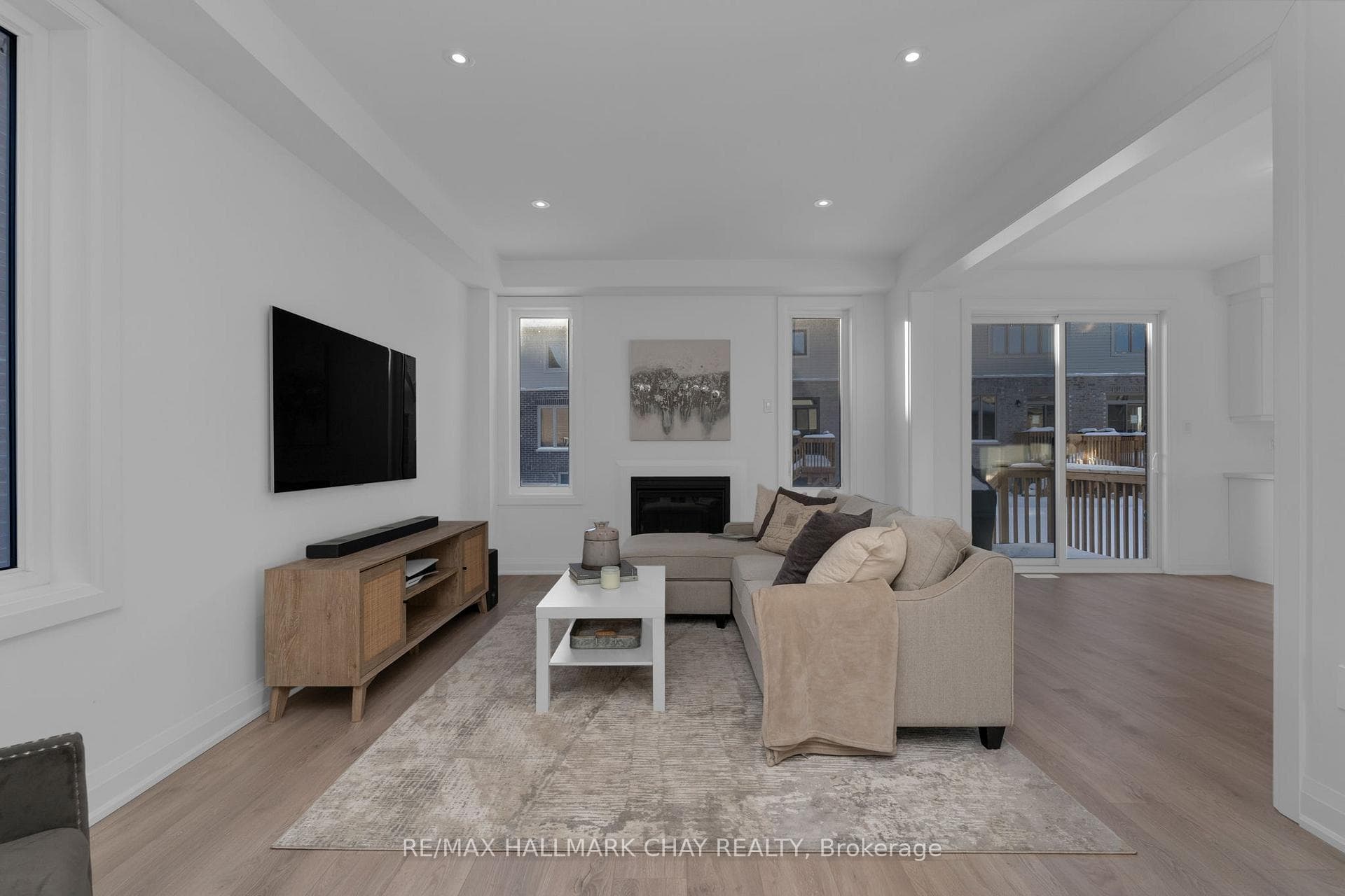 116 West Oak Trail, Barrie, ON