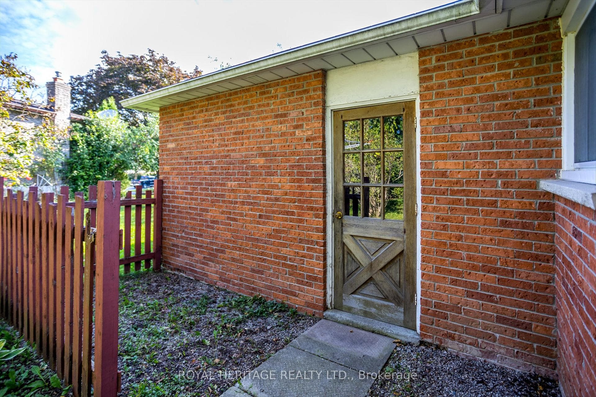 Access to garage