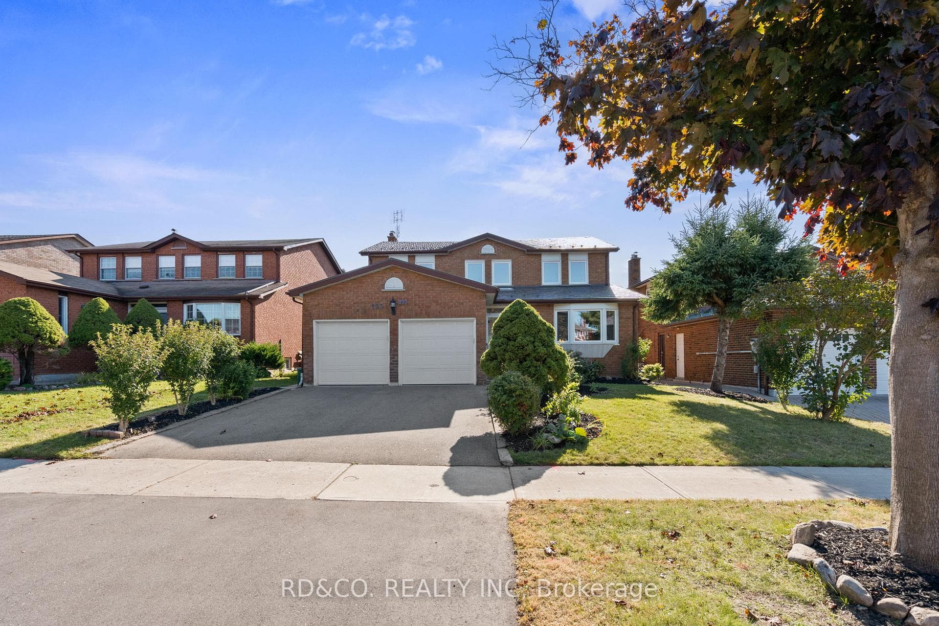 233 Raymerville Drive photo 1