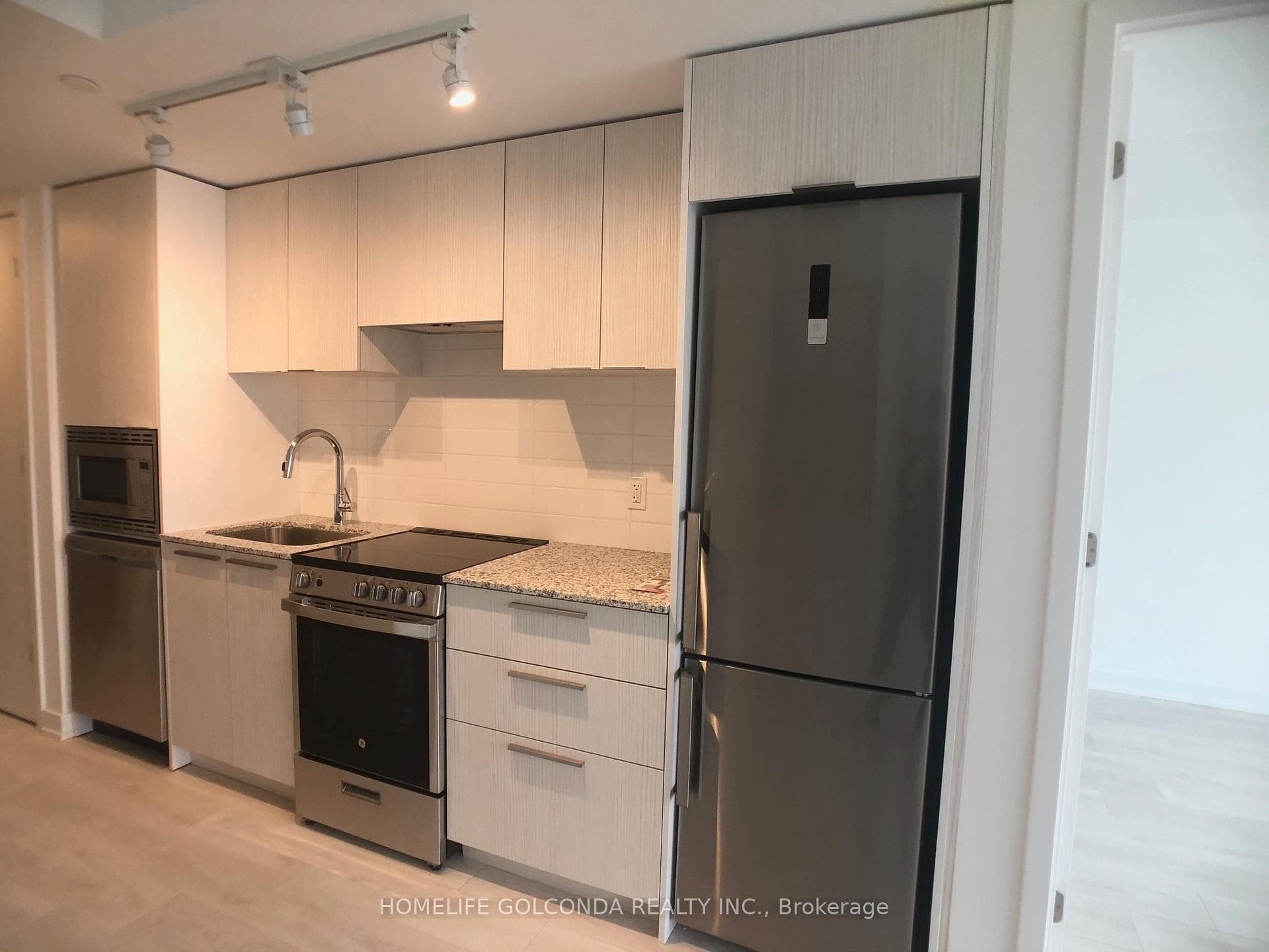 18 Maitland Terrace Unit 908 photo 8