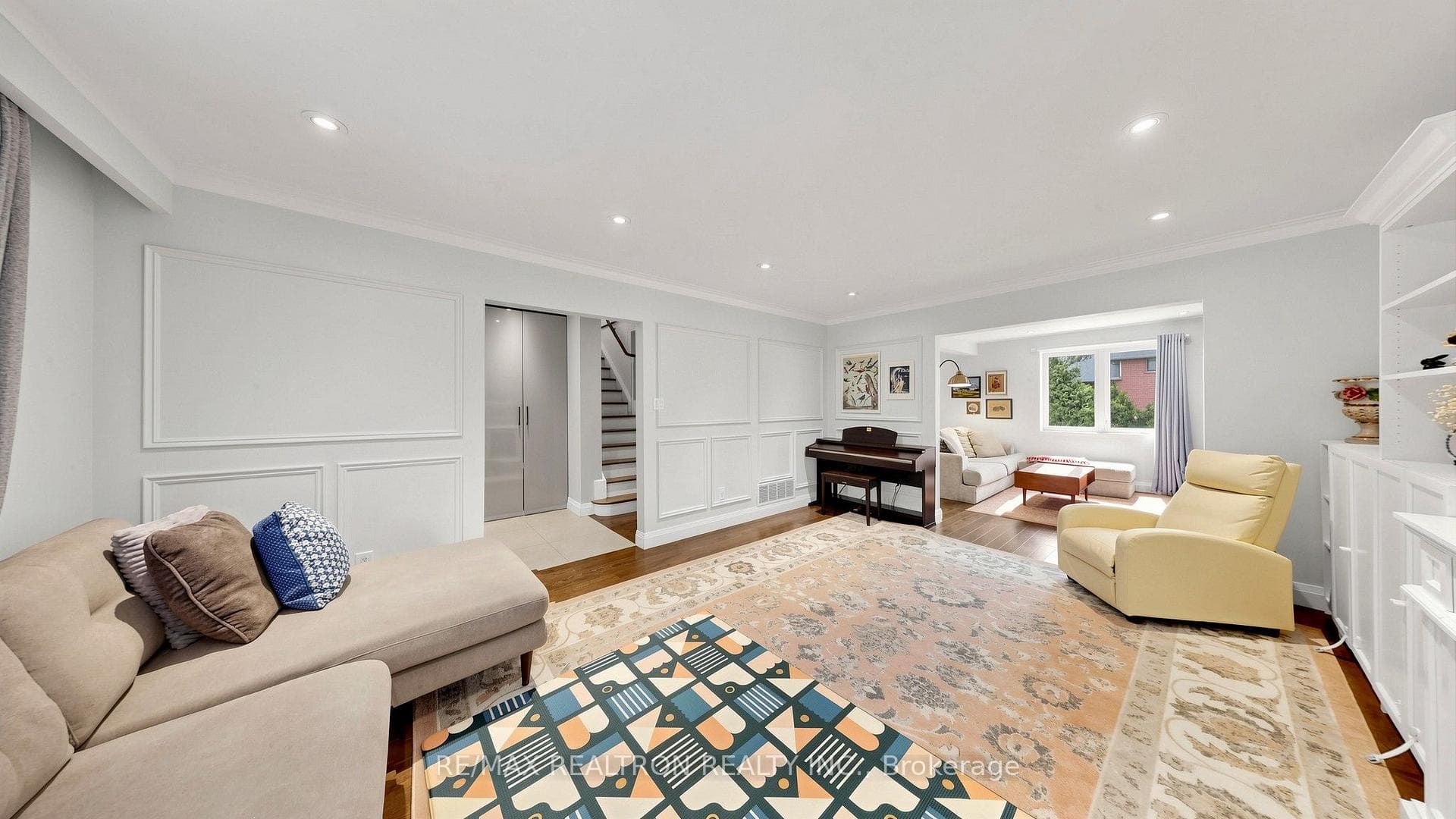 60 Kimberdale Crescent photo 16