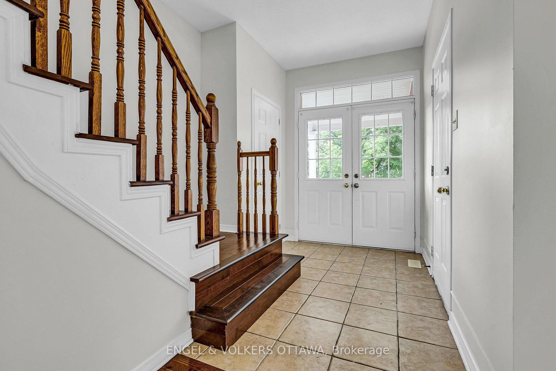 793 Valin Street photo 2