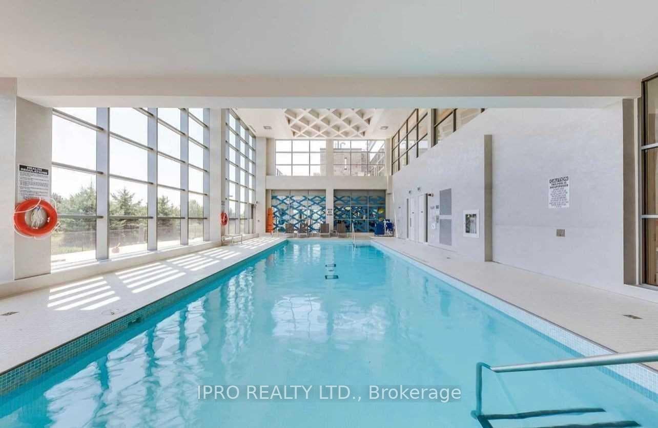 4633 Glen Erin Drive Unit 506 photo 14