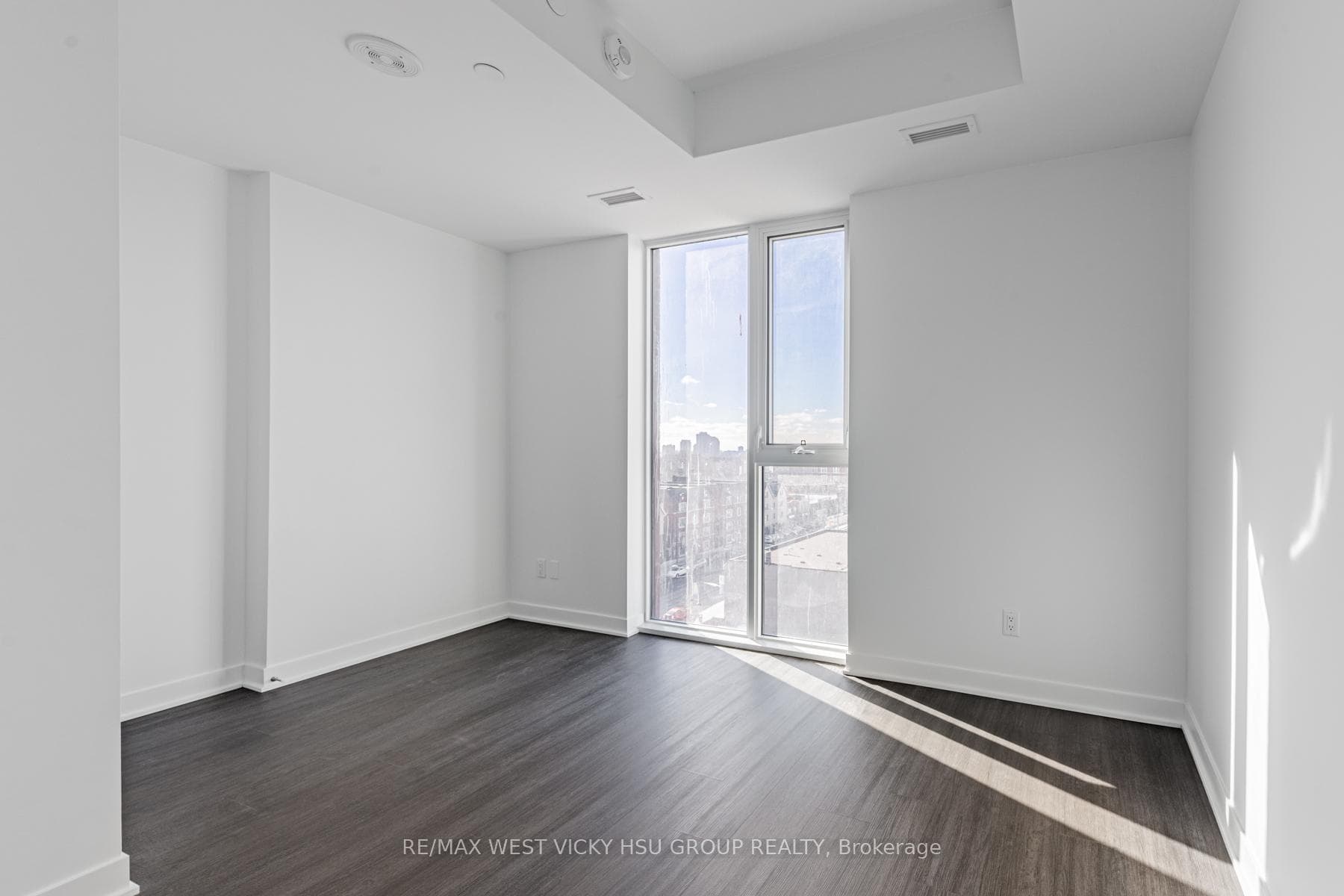 185 Alberta Avenue Unit 810 photo 23