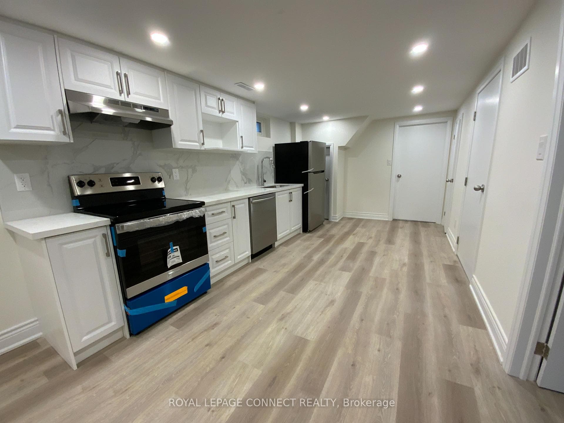 914 Lynx Avenue Unit Bsmt 1B photo 6