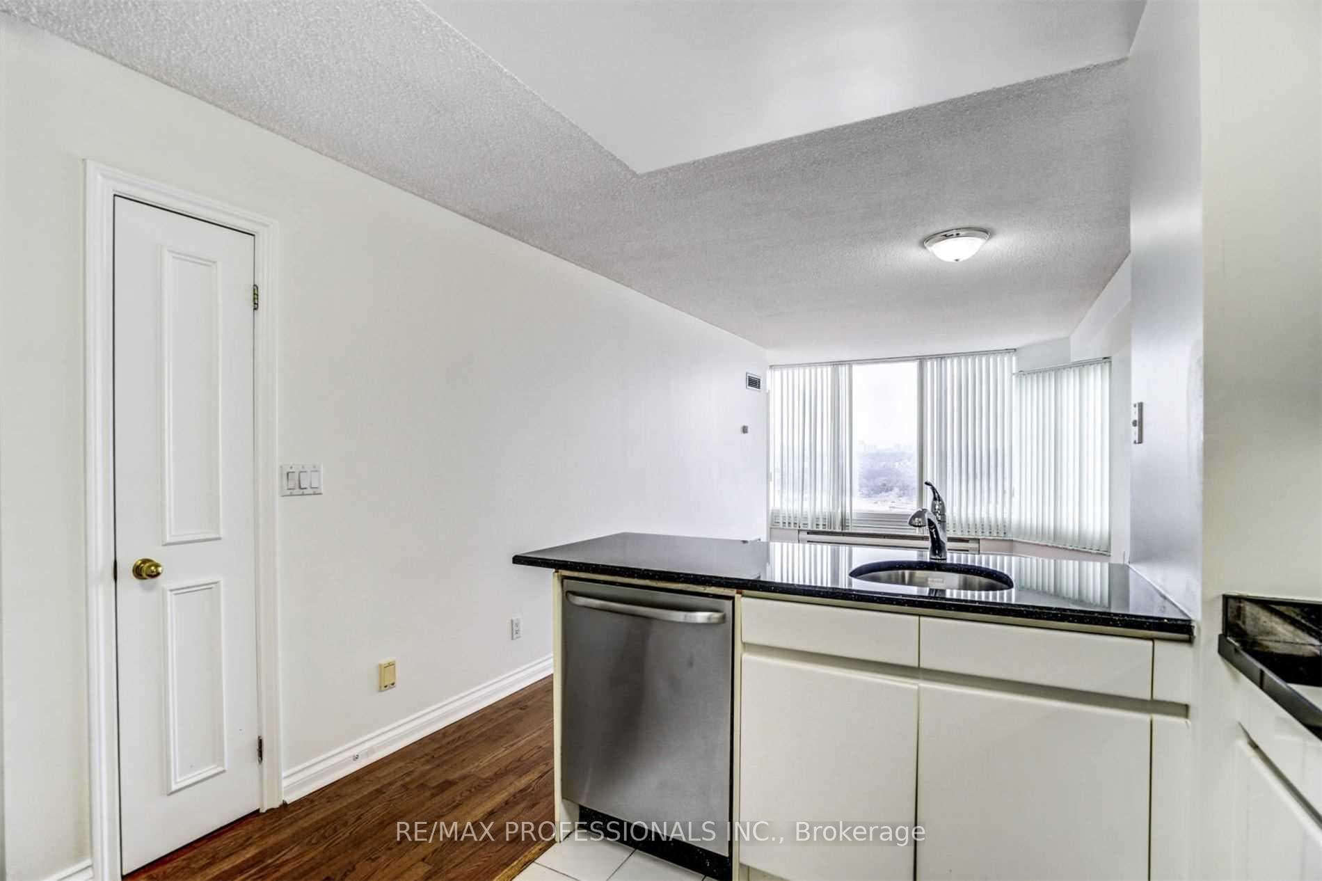1 Palace Pier Court Unit 2612 photo 18