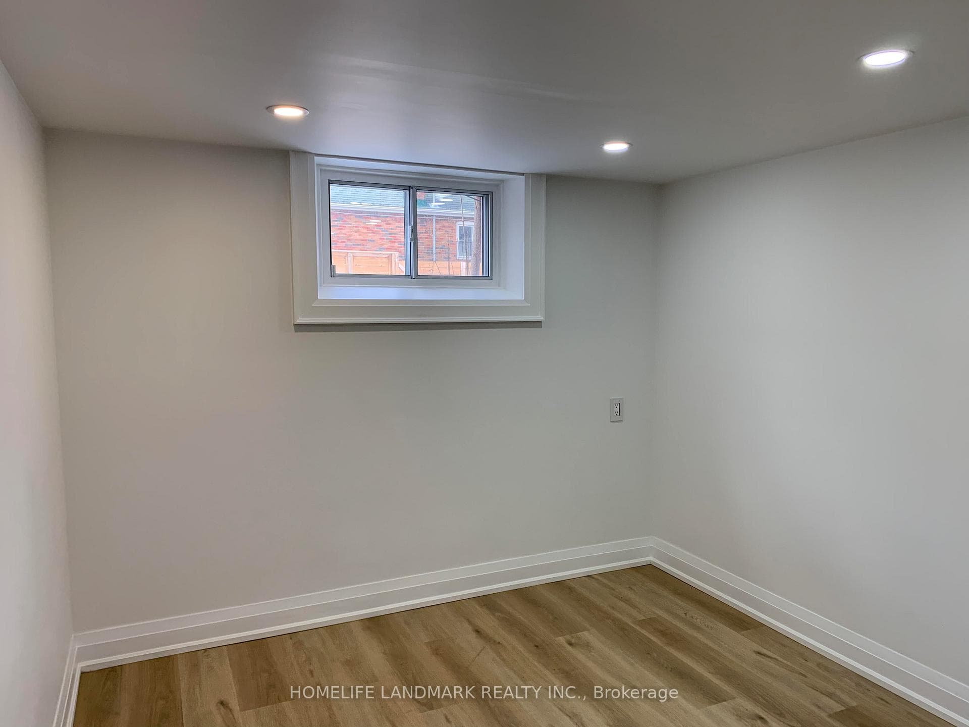 226 Donlands Avenue photo 39