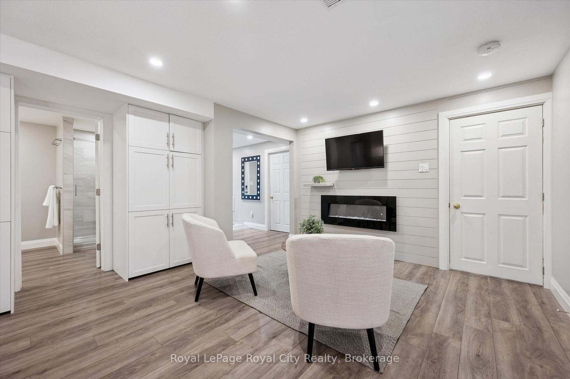 147 Downey Road photo 36