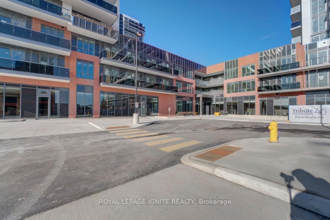2545 Simcoe Street Unit 512 photo 21