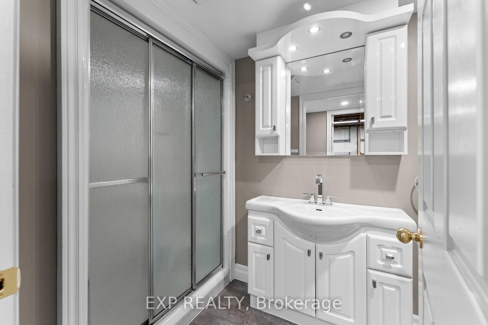 5 Dunraven Avenue photo 31