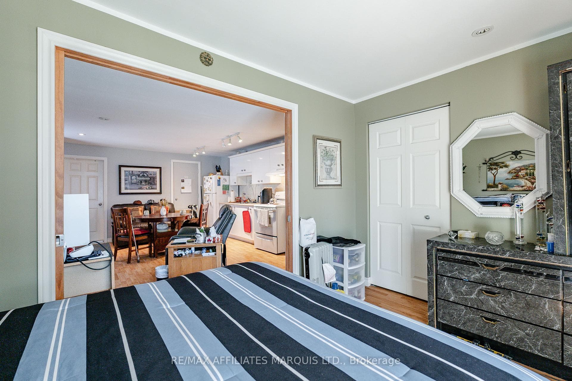 311 Sixth Street photo 12