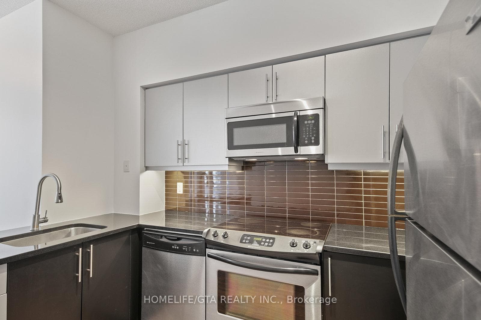 83 Redpath Avenue Unit 1108 photo 7