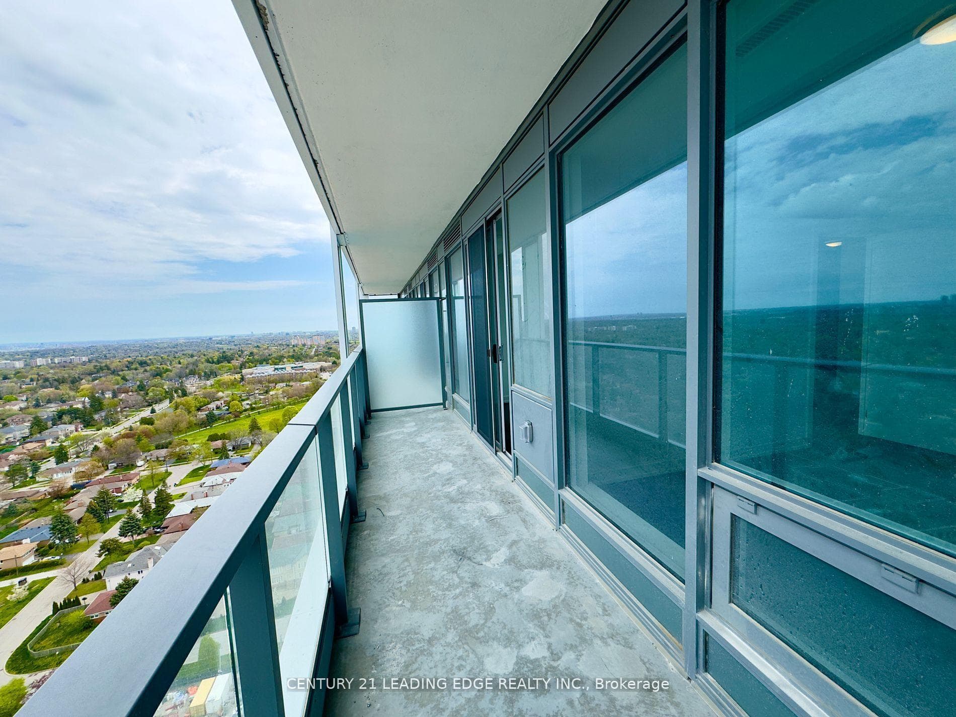 7 Golden Lion Heights Unit 2501 photo 18