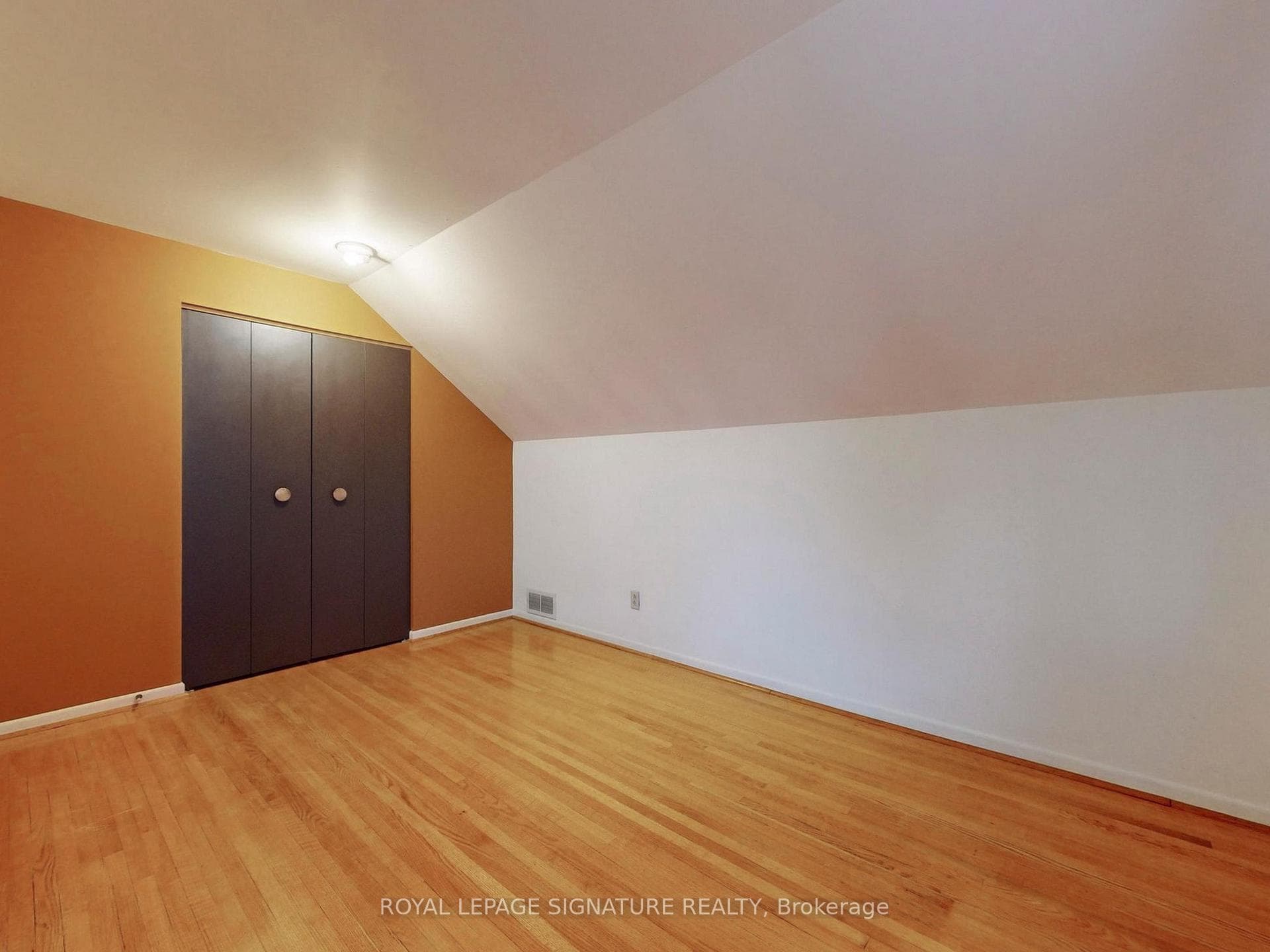 3181 Ryndam Court photo 27