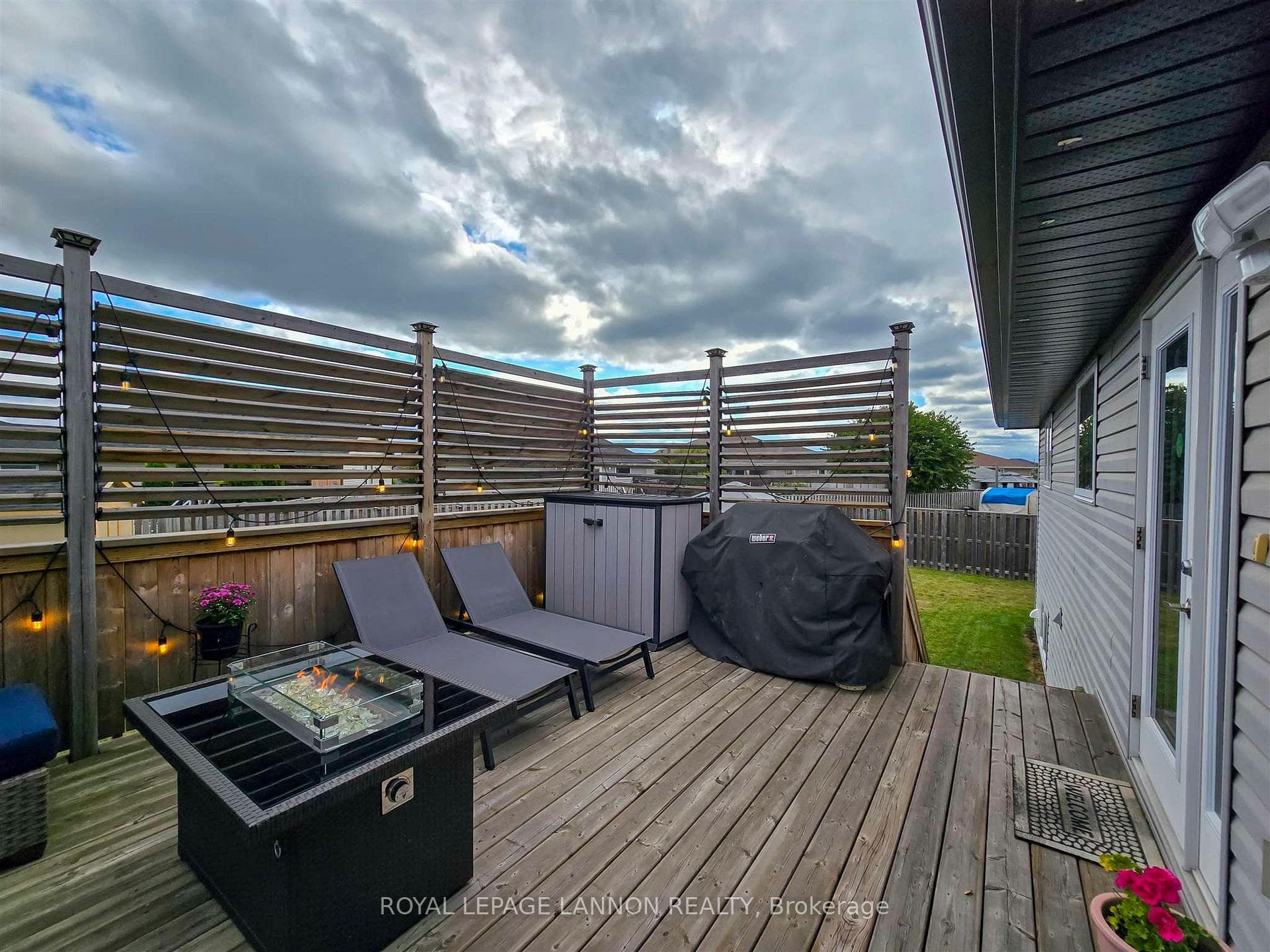 105 Bobcat Avenue photo 22