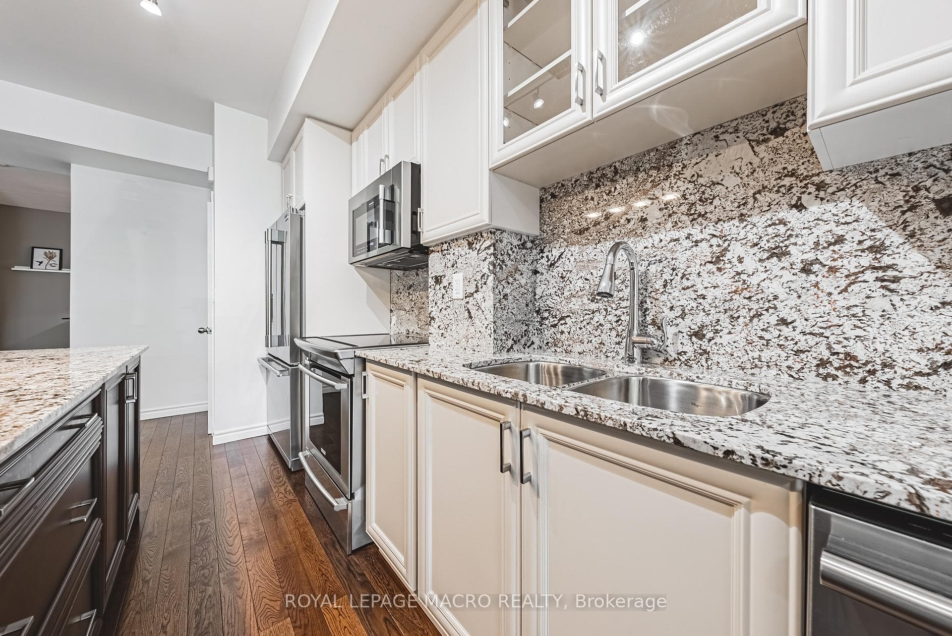 34 Plains Road Unit 208 photo 10