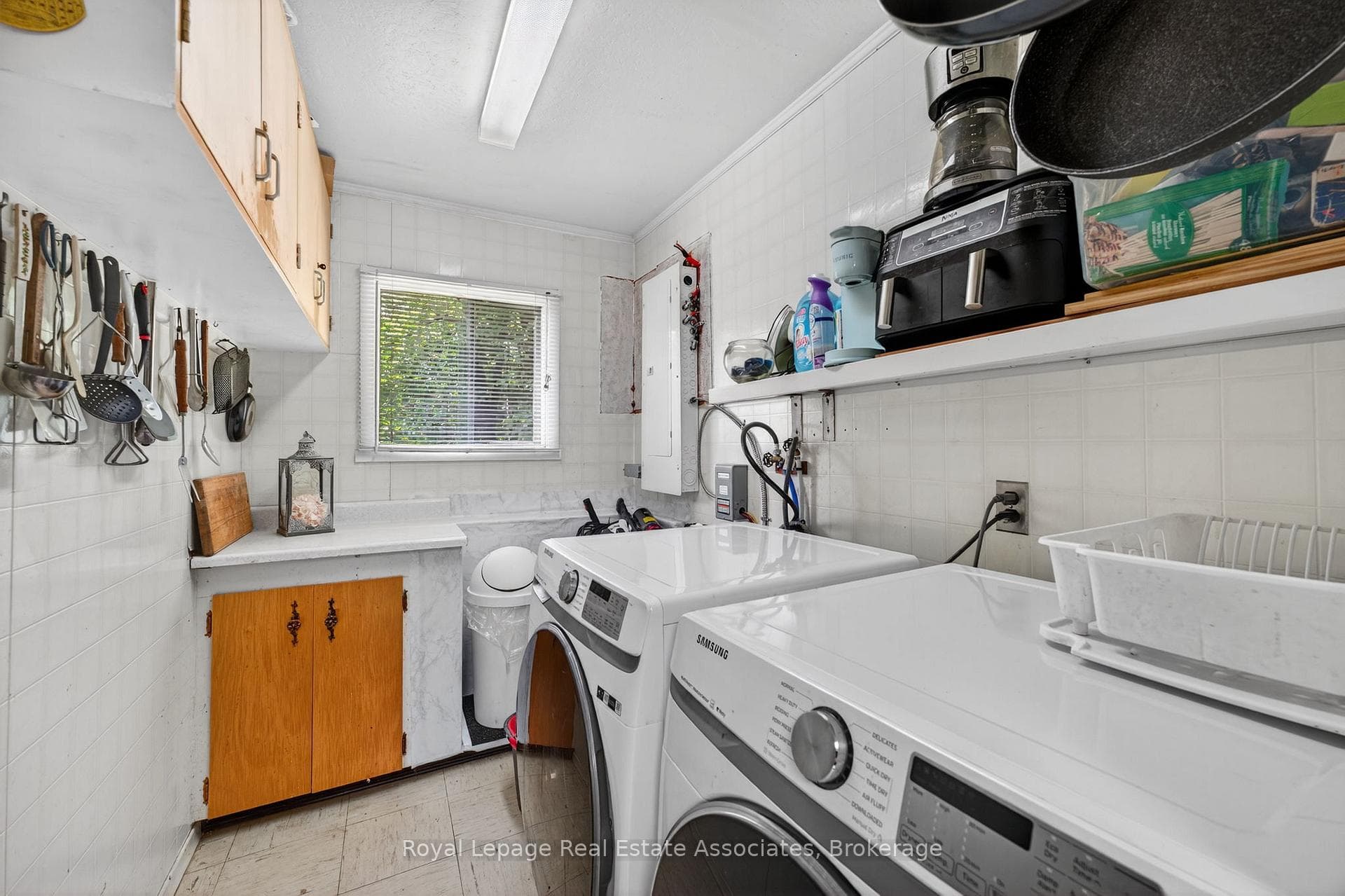 17377 35 Highway photo 16