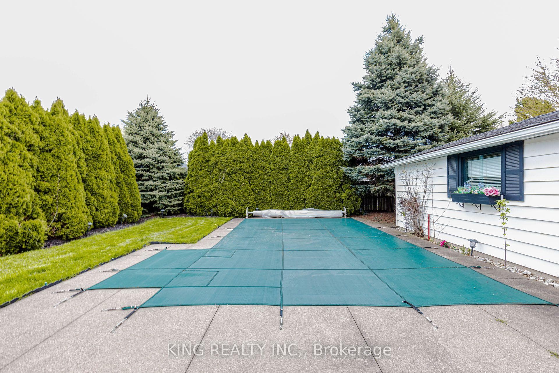 476 BUNTING Road photo 48