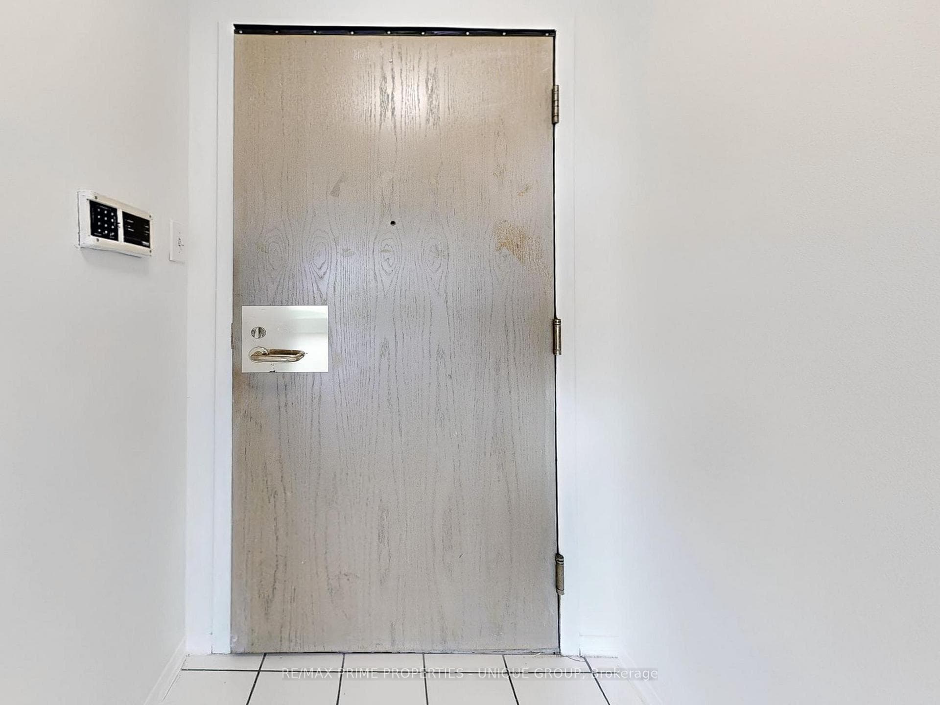 3233 Eglinton Avenue Unit 913 photo 29