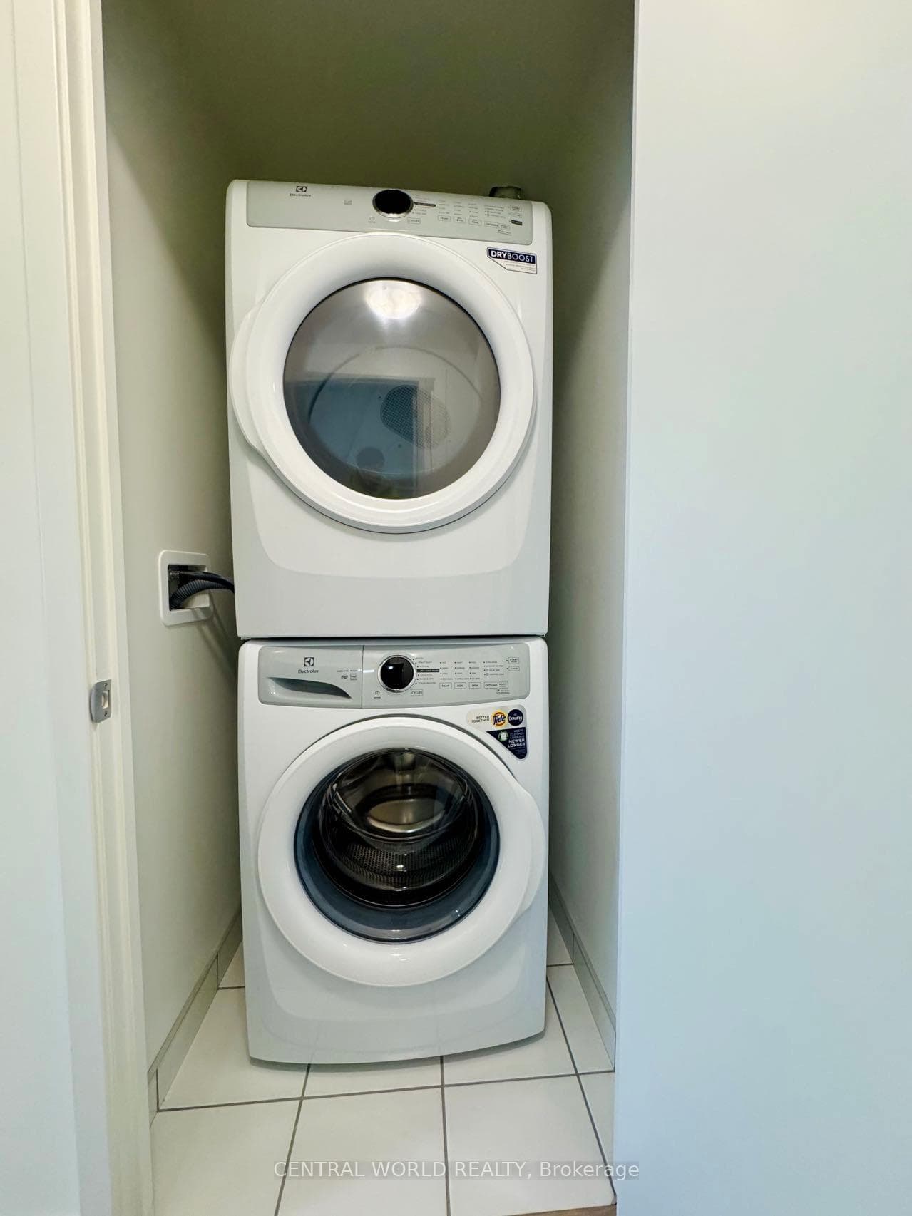 38 Andre de Grasse N/A Unit 1106 photo 9