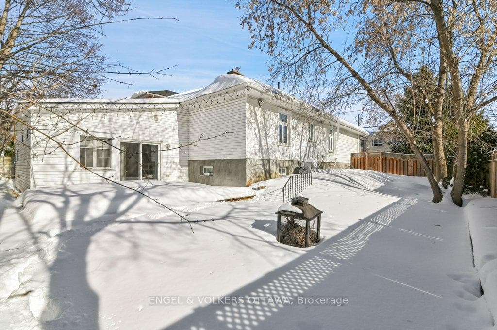 650 Churchill Avenue photo 34
