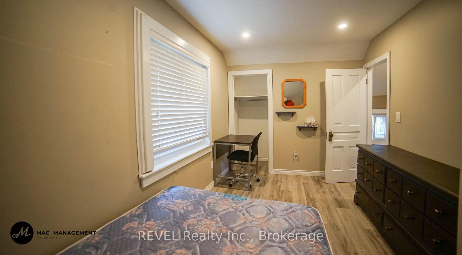32 Edmund Street photo 15
