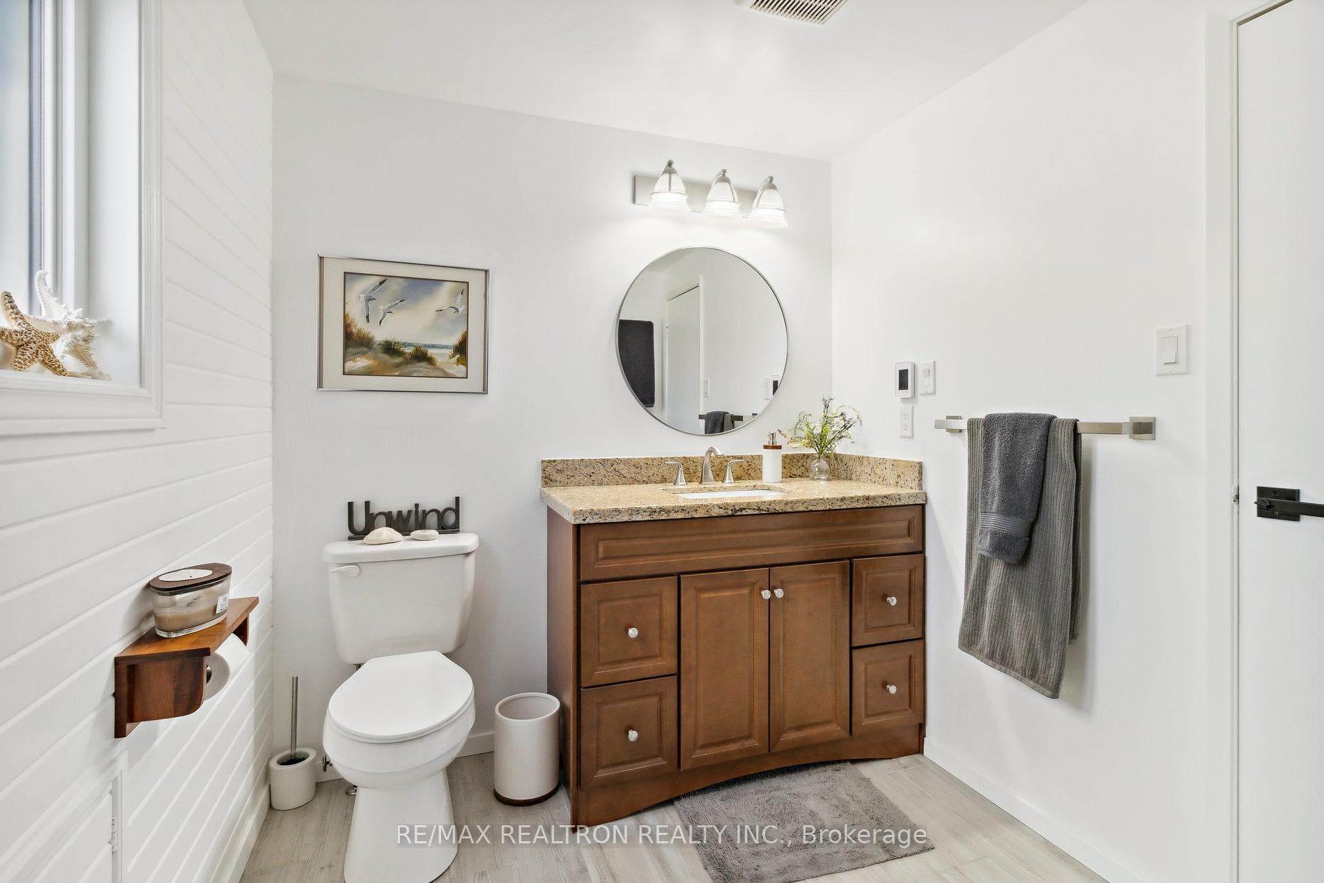 124 Walton Drive photo 22