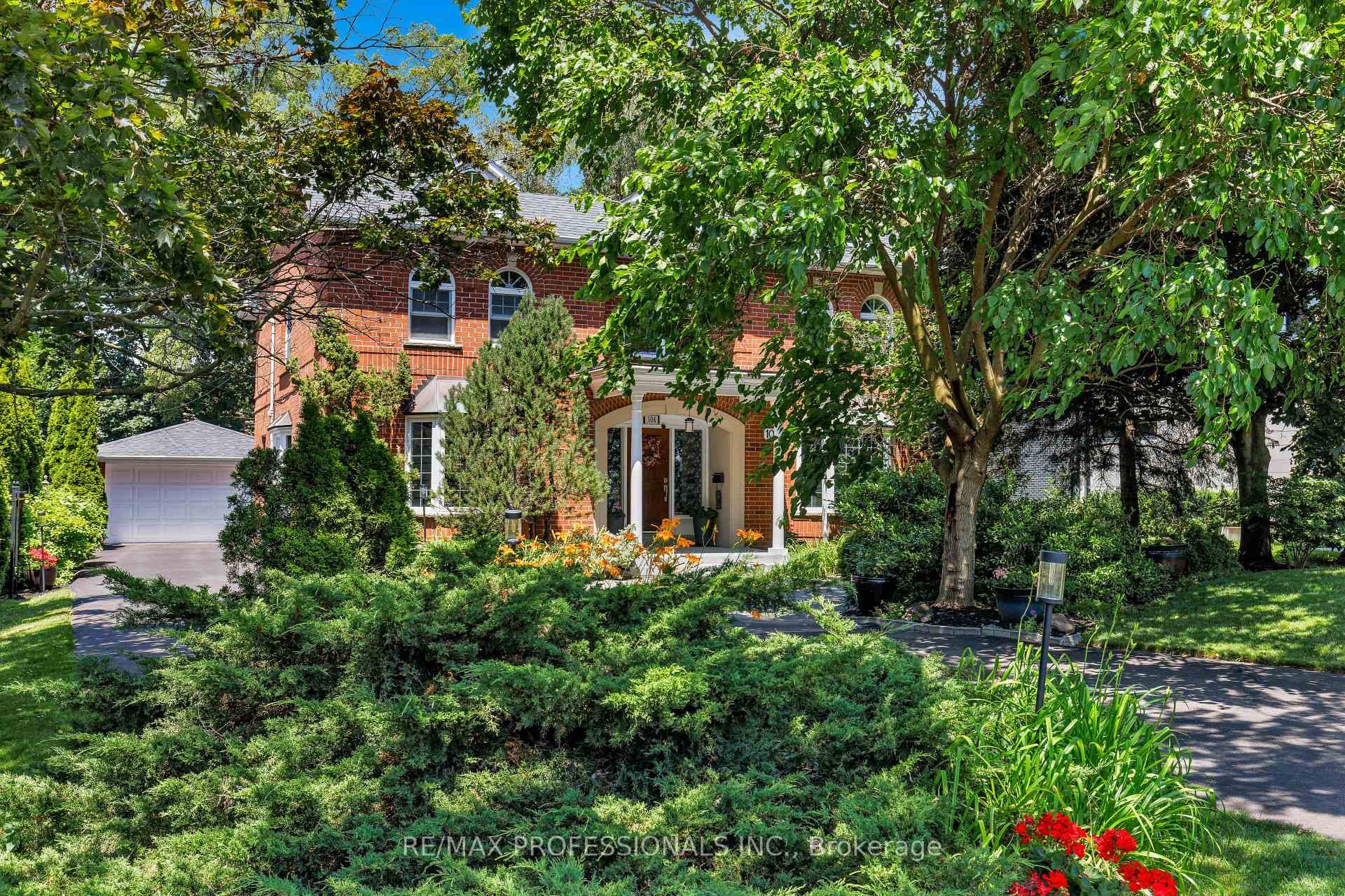 106 Rathburn Road photo 4