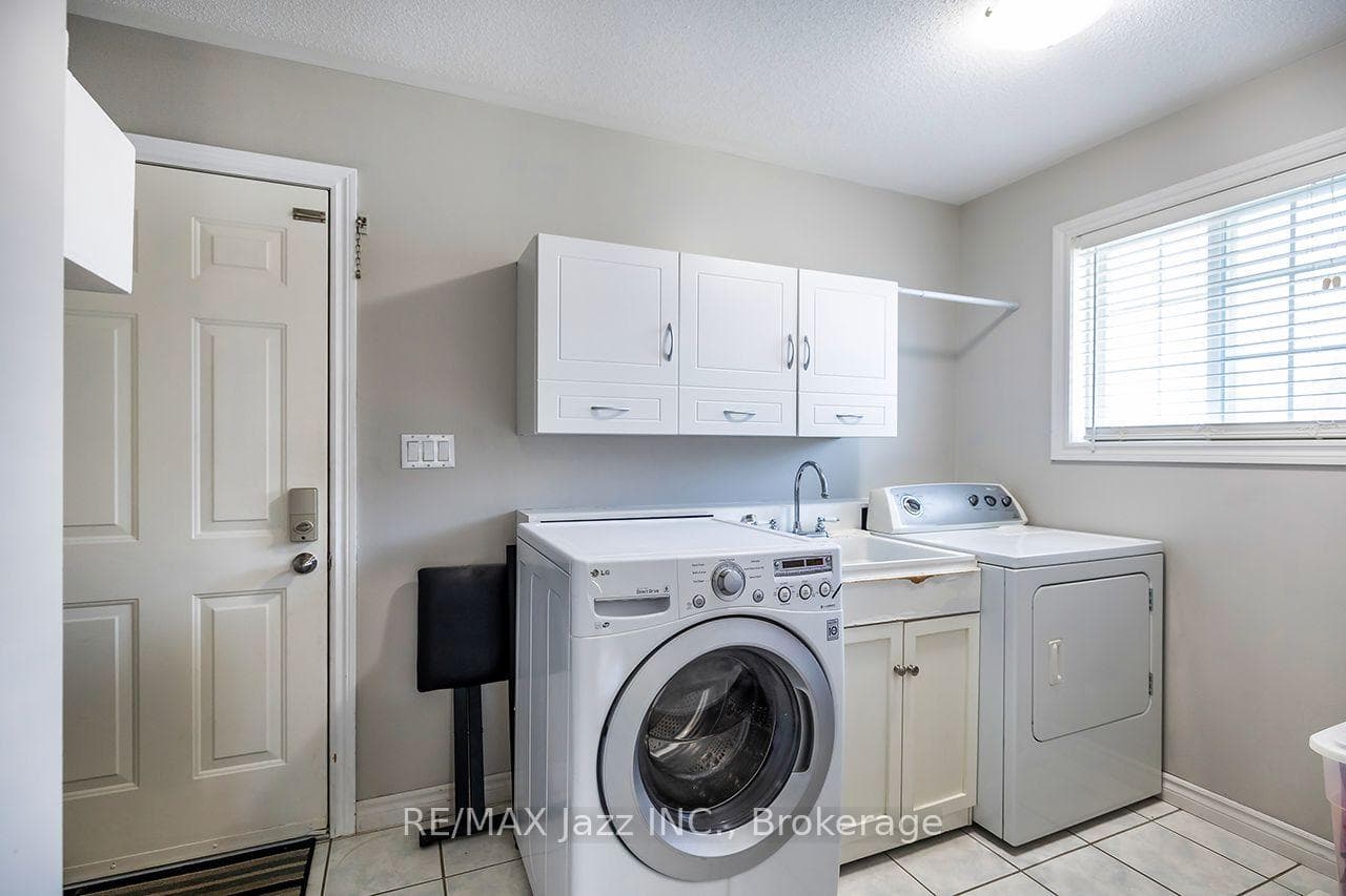 26 Glenn Drive photo 12