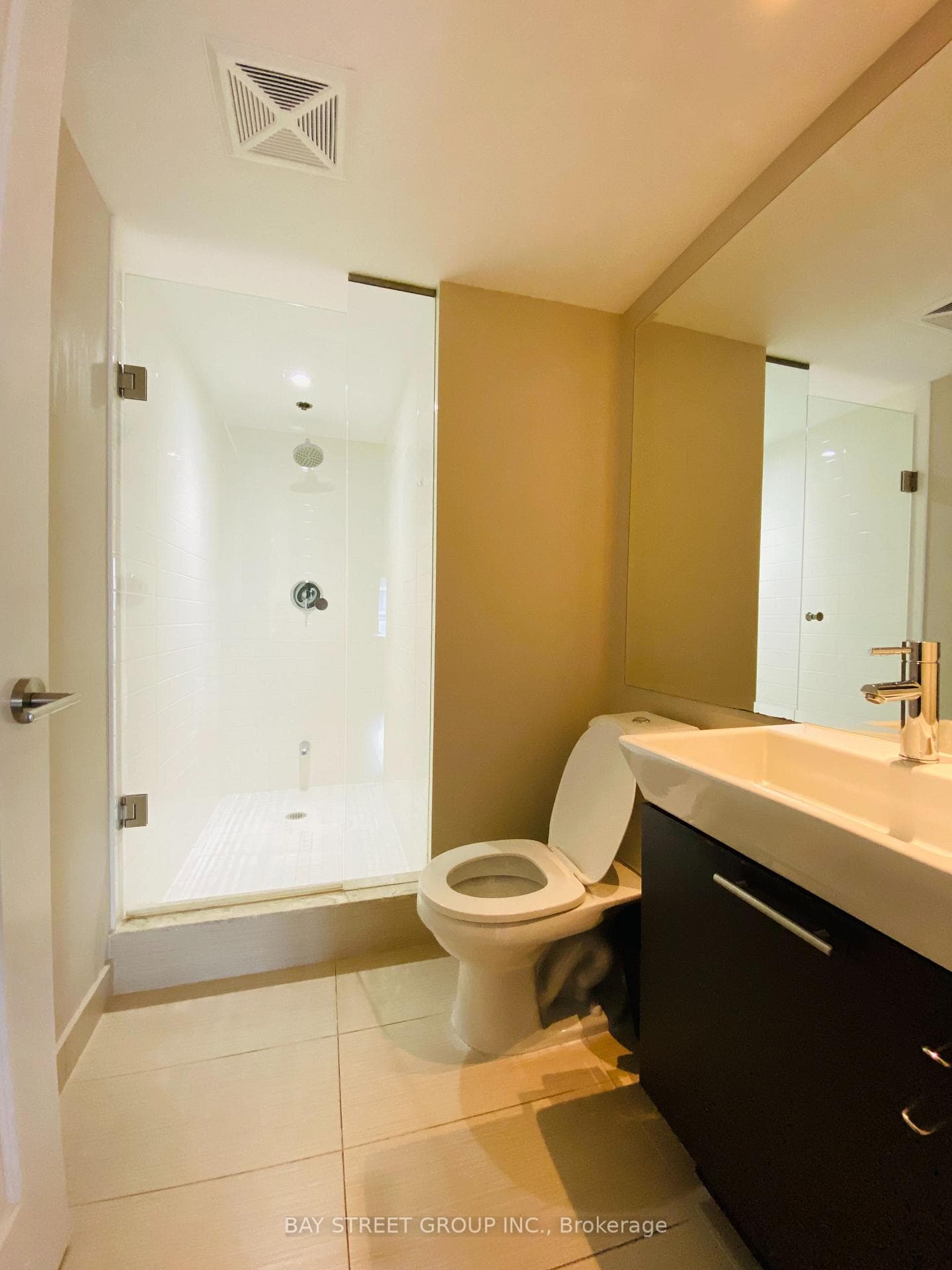 Guest Washroom