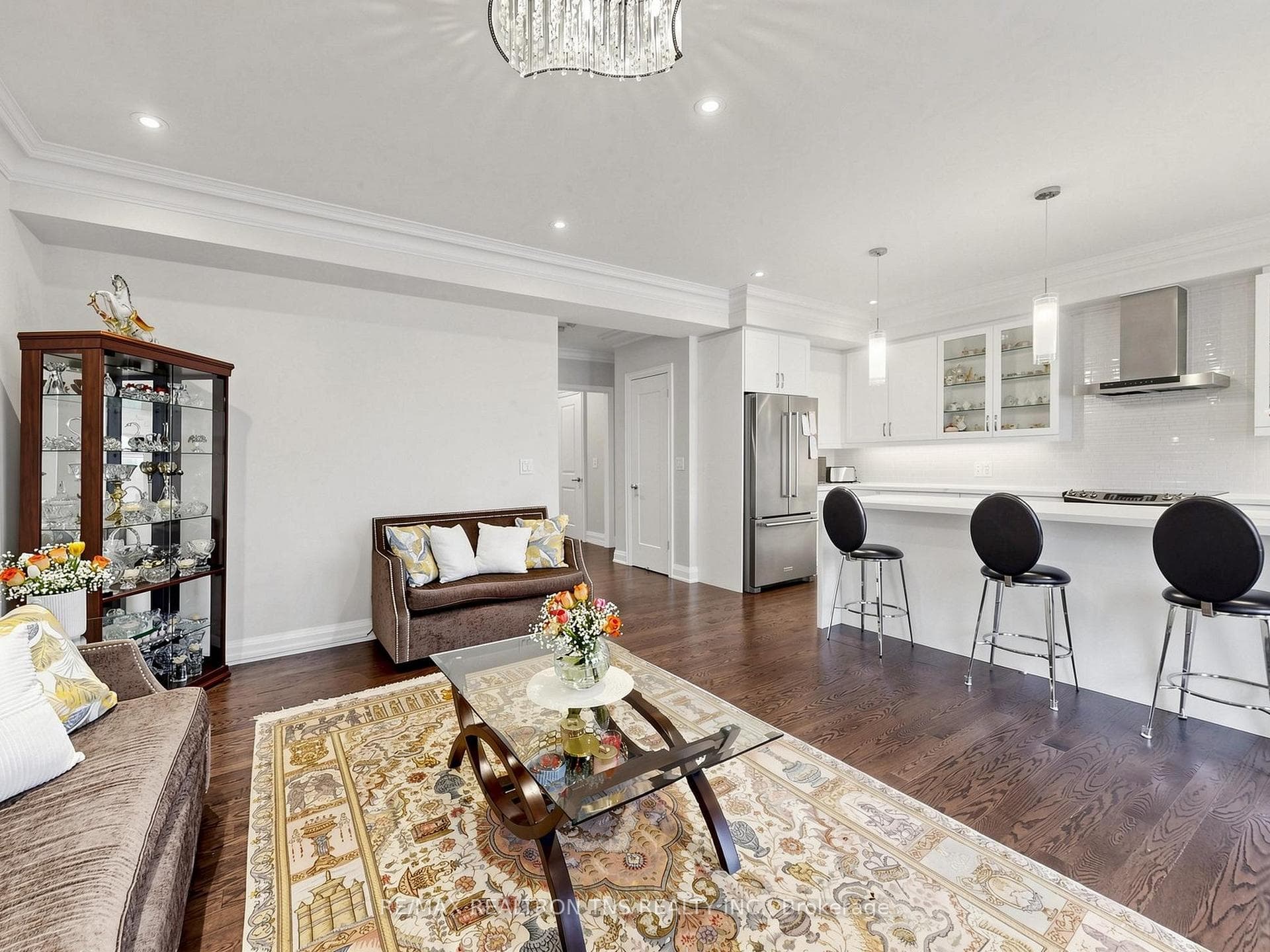 47 Divon Lane photo 17