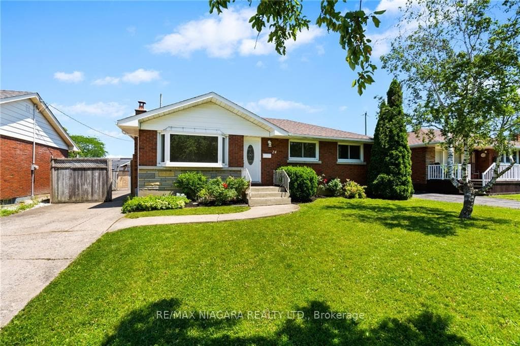 24 Franklin Boulevard photo 31