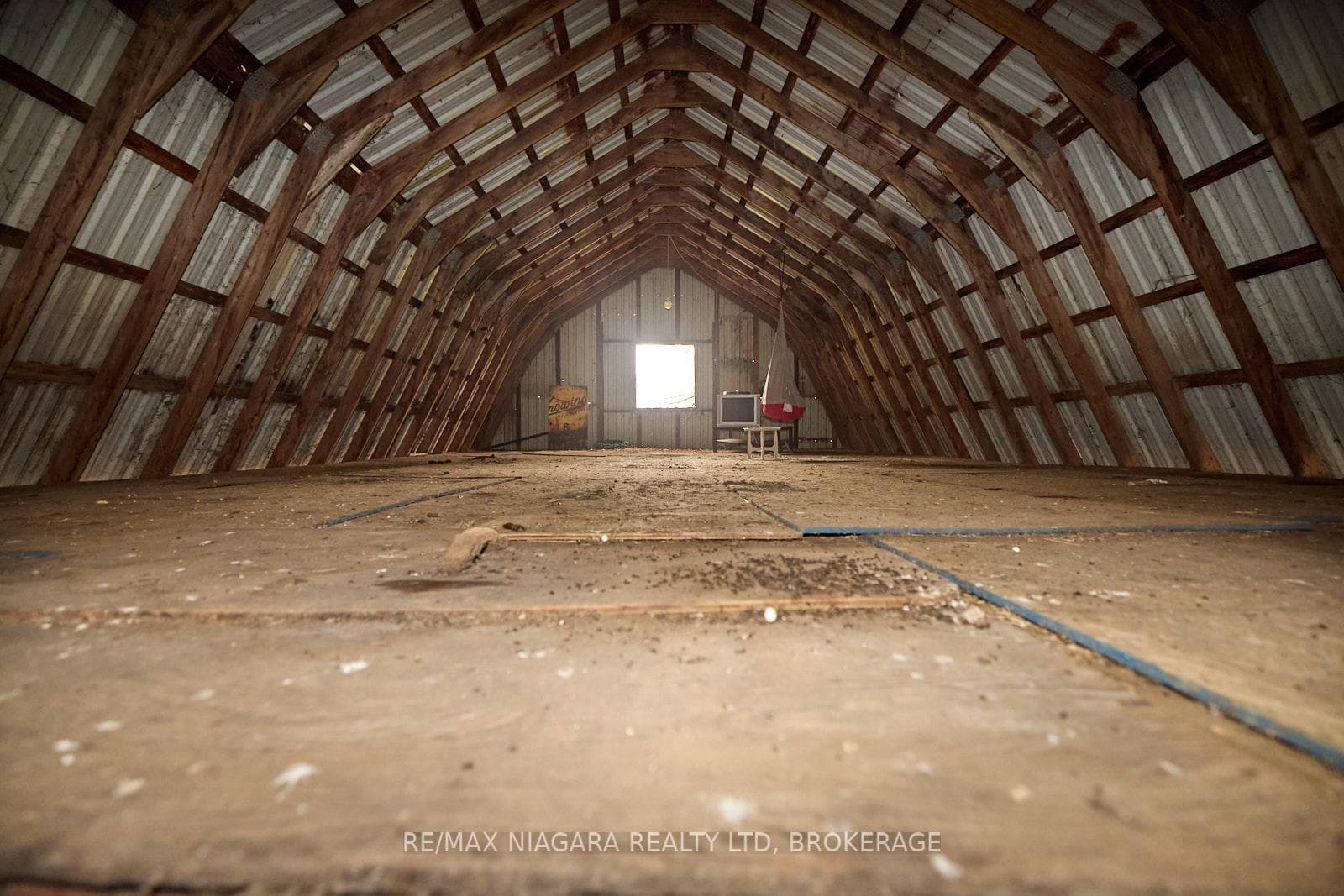40252 FORKS Road photo 31