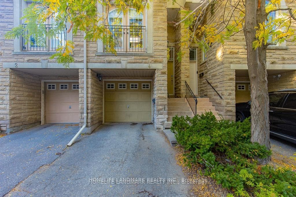 4 William Poole Way photo 3