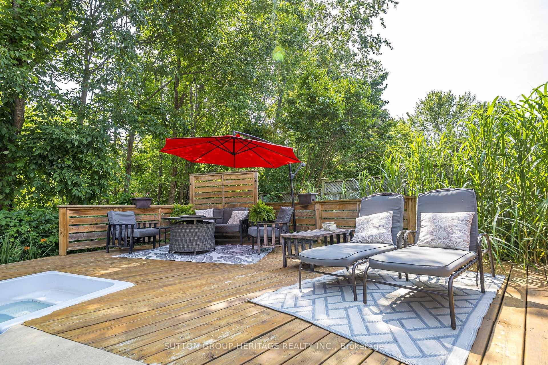 103 Gartshore Drive photo 46