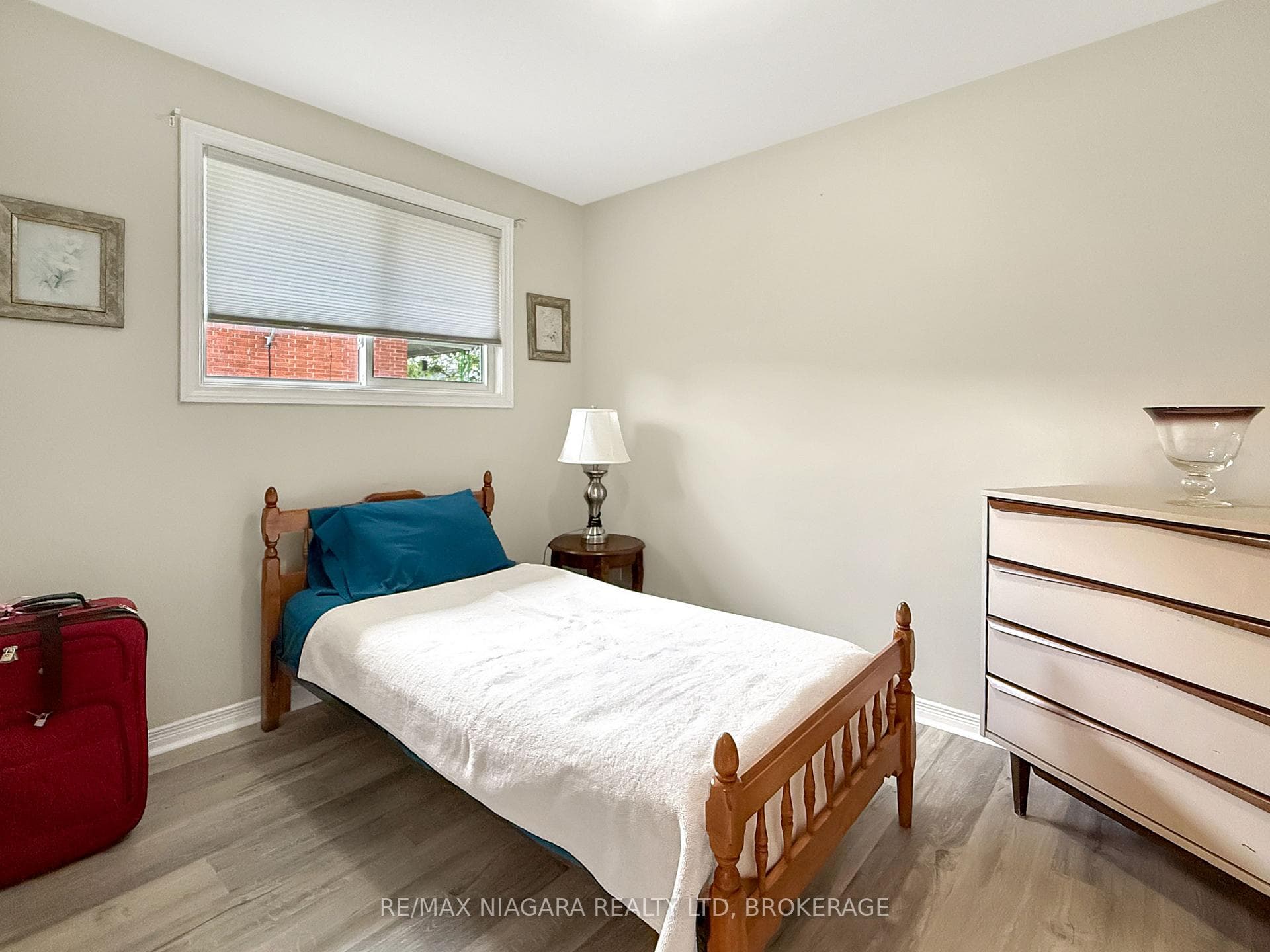 11 King Street photo 16
