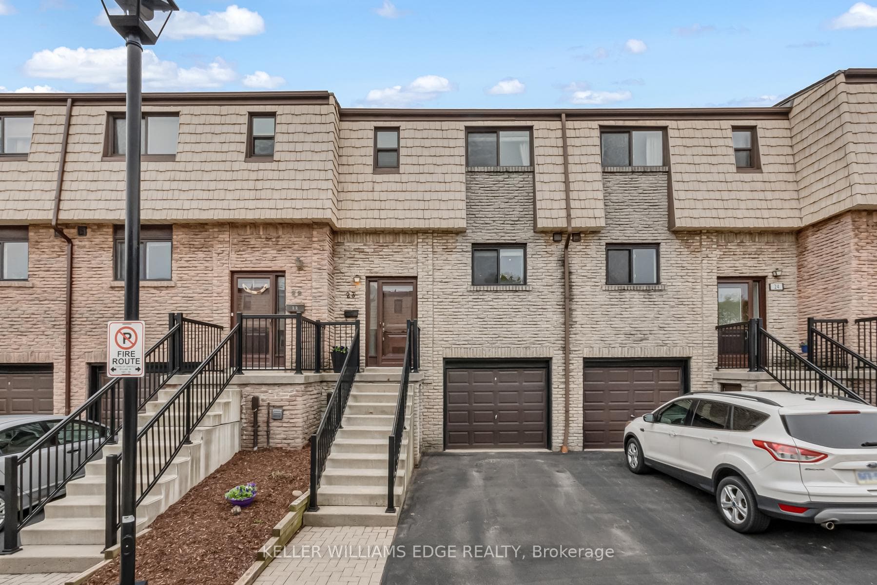 1520 Sixth Line Unit 23 photo 1