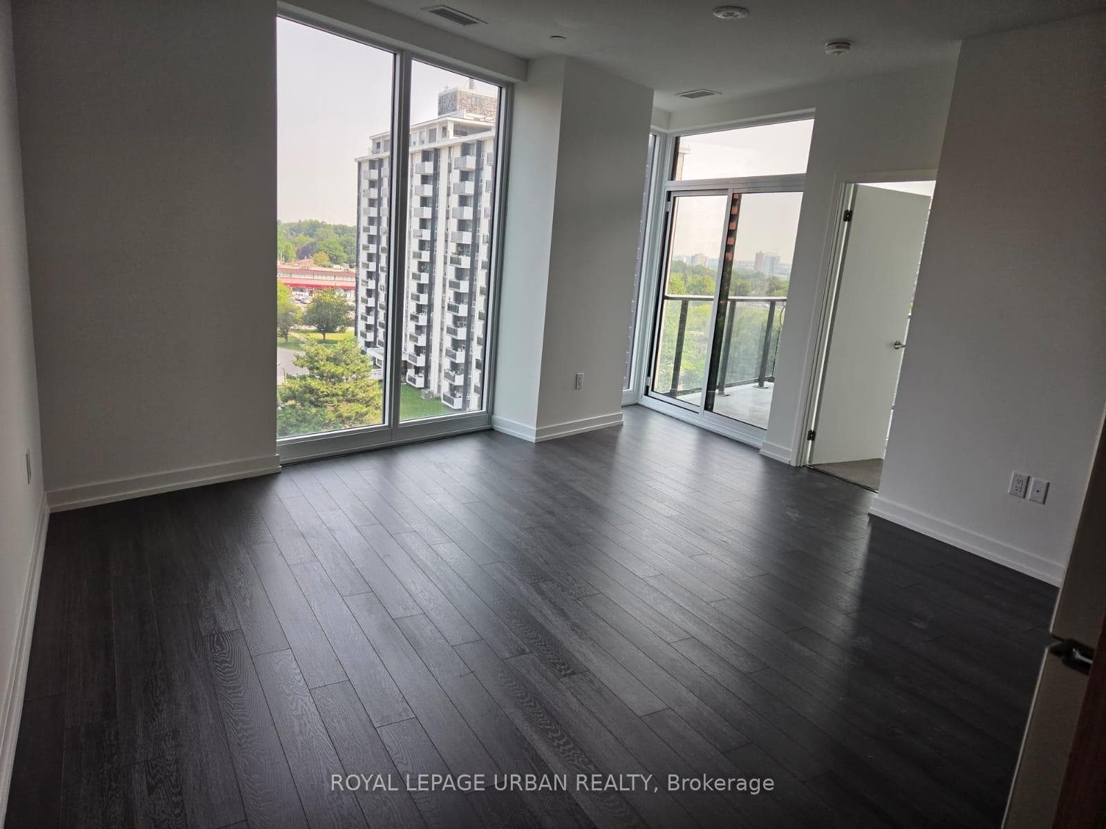 4010 Eglinton Avenue Unit 704 photo 11